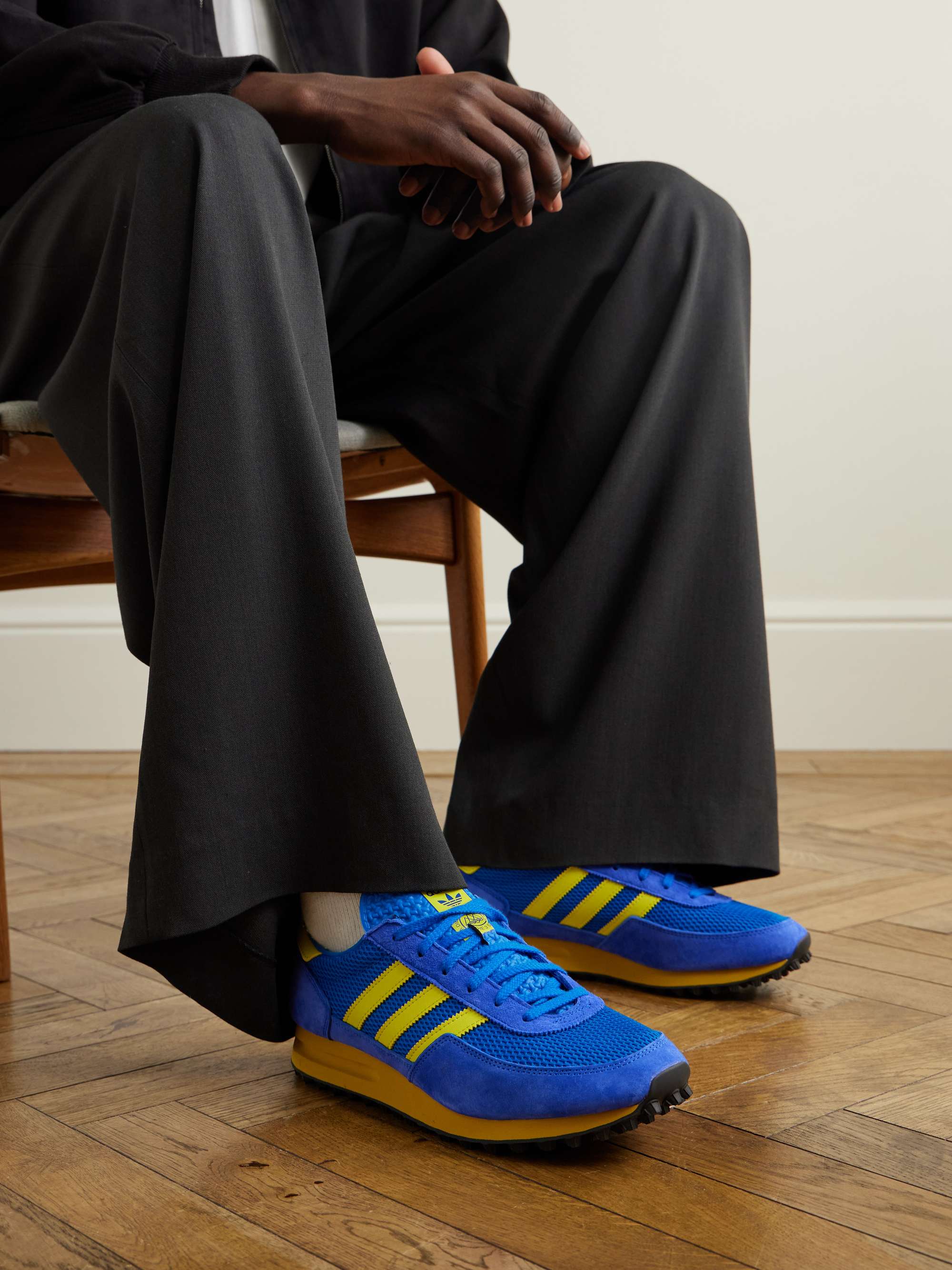ADIDAS ORIGINALS 