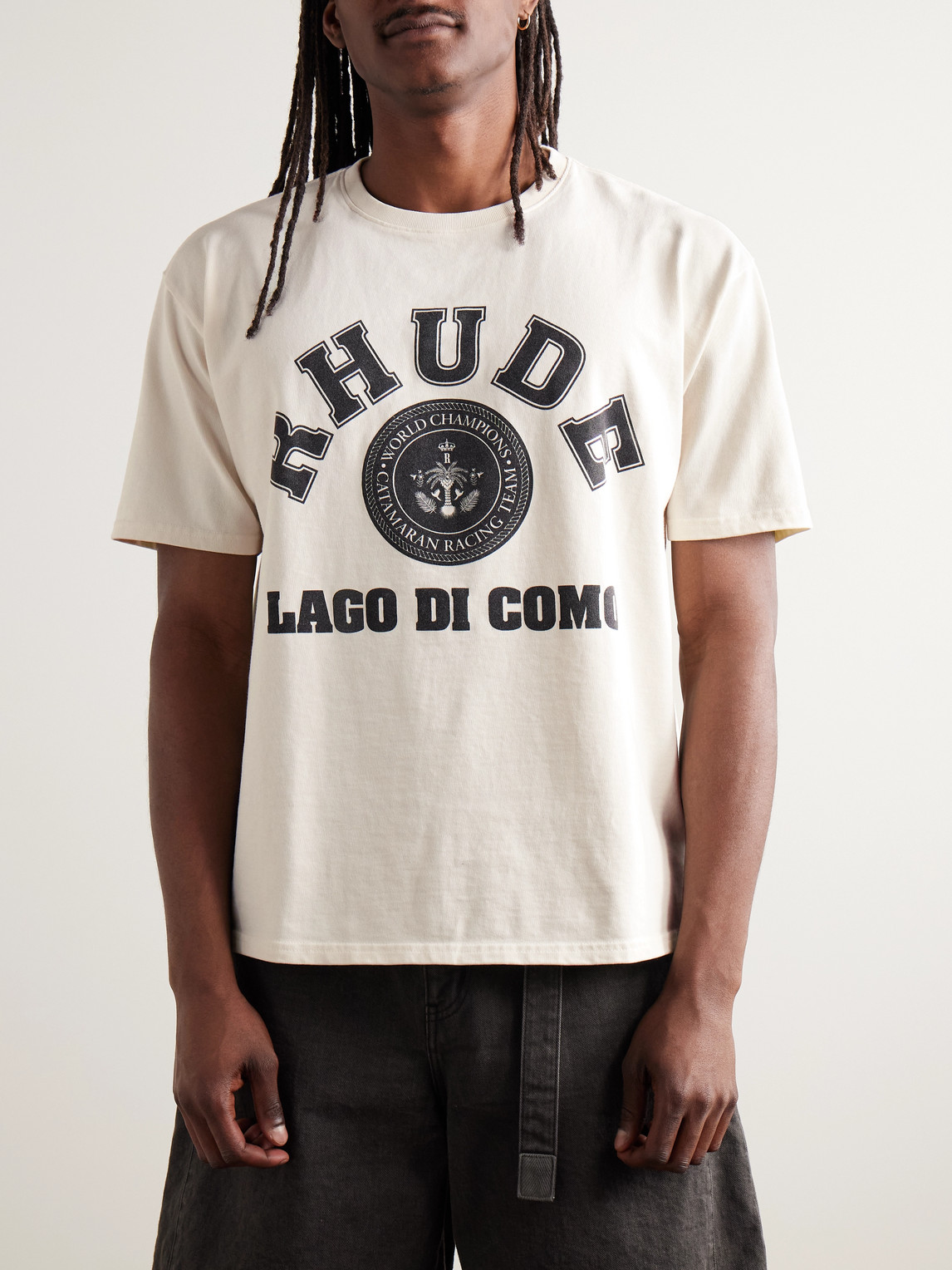 Rhude Como 1907 Lago Di Como Logo-print Cotton-jersey T-shirt In Neutrals