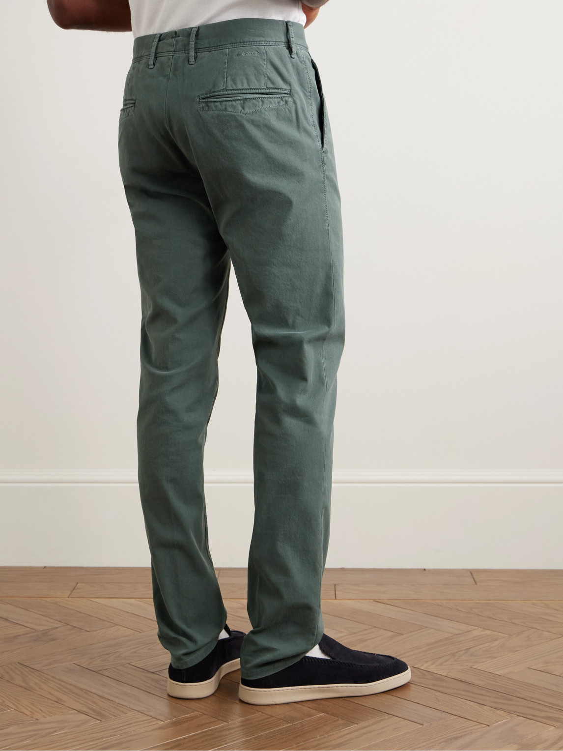 Incotex Stretch Cotton Trousers With Pockets And Loops In Green