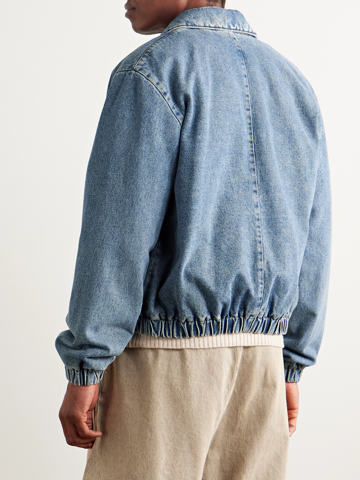 AMI PARIS ロゴ エンボス Padded デニム ボンバージャケット AMI PARIS - ADC Padded Logo-Embossed Denim Bomber Jacket