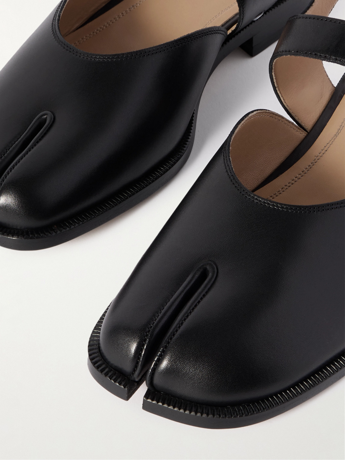 Maison Margiela Tabi Ankle-strap Leather Sandals In Black