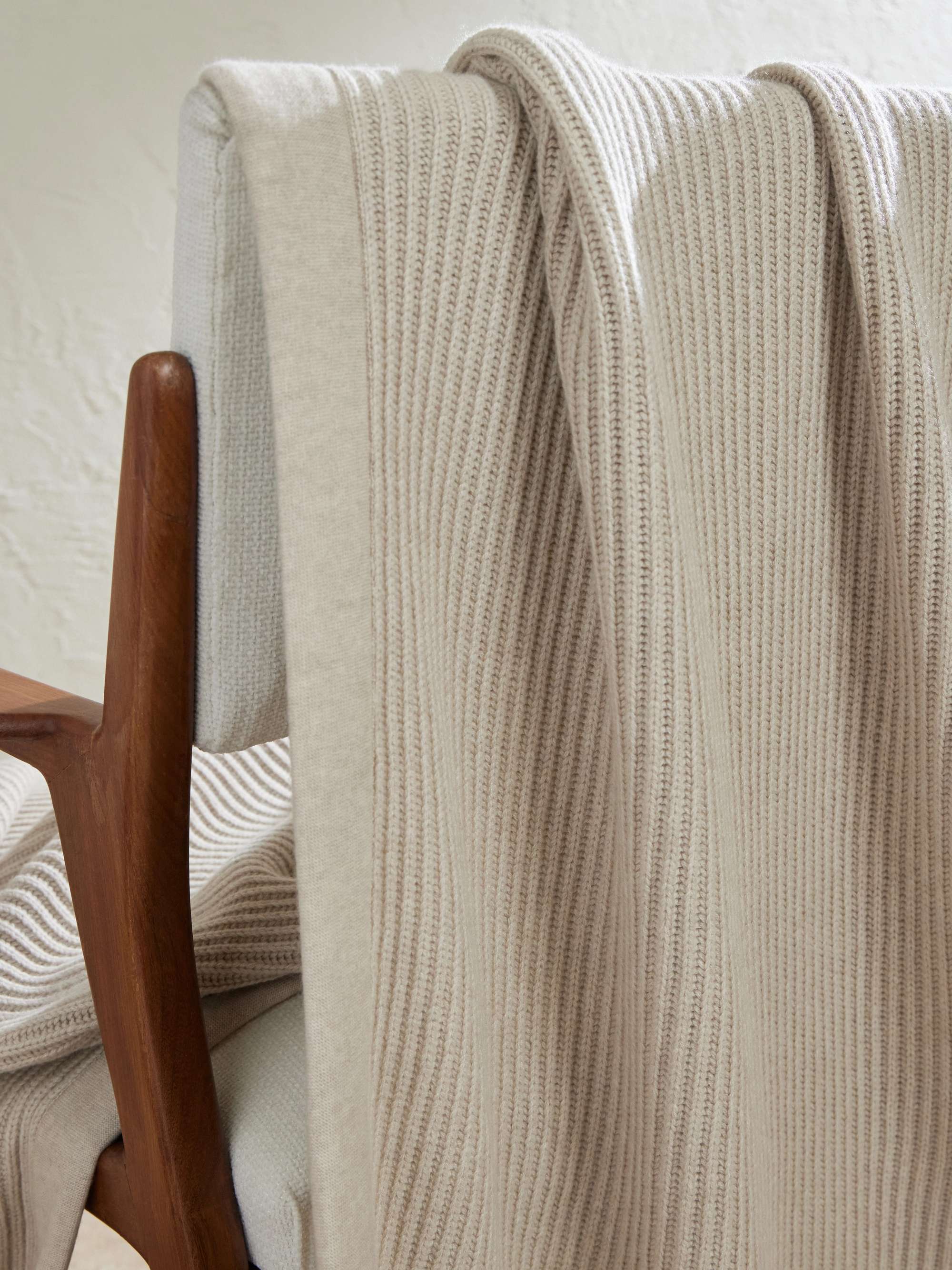 BRUNELLO CUCINELLI Ribbed Cashmere Blanket