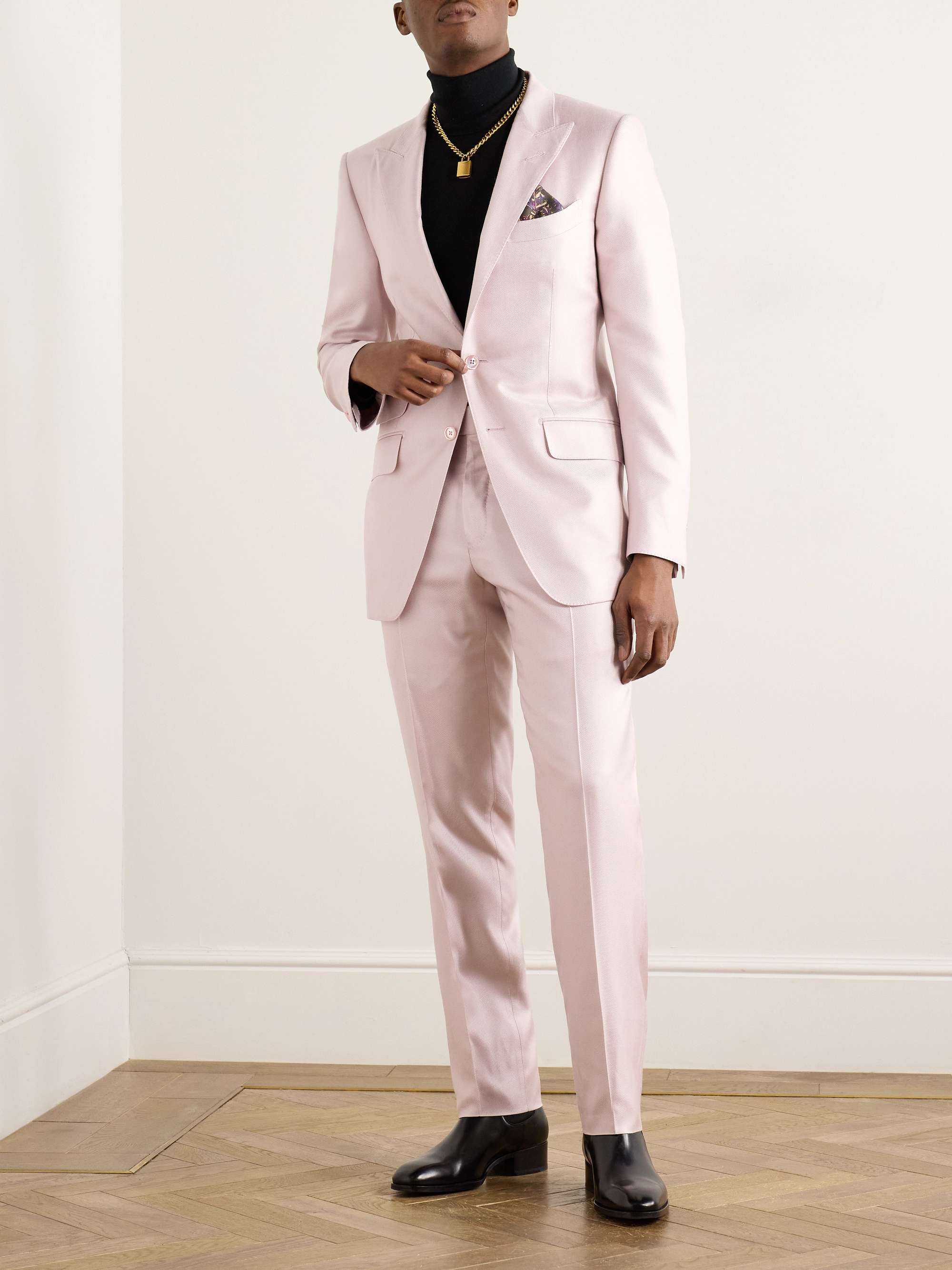 TOM FORD 