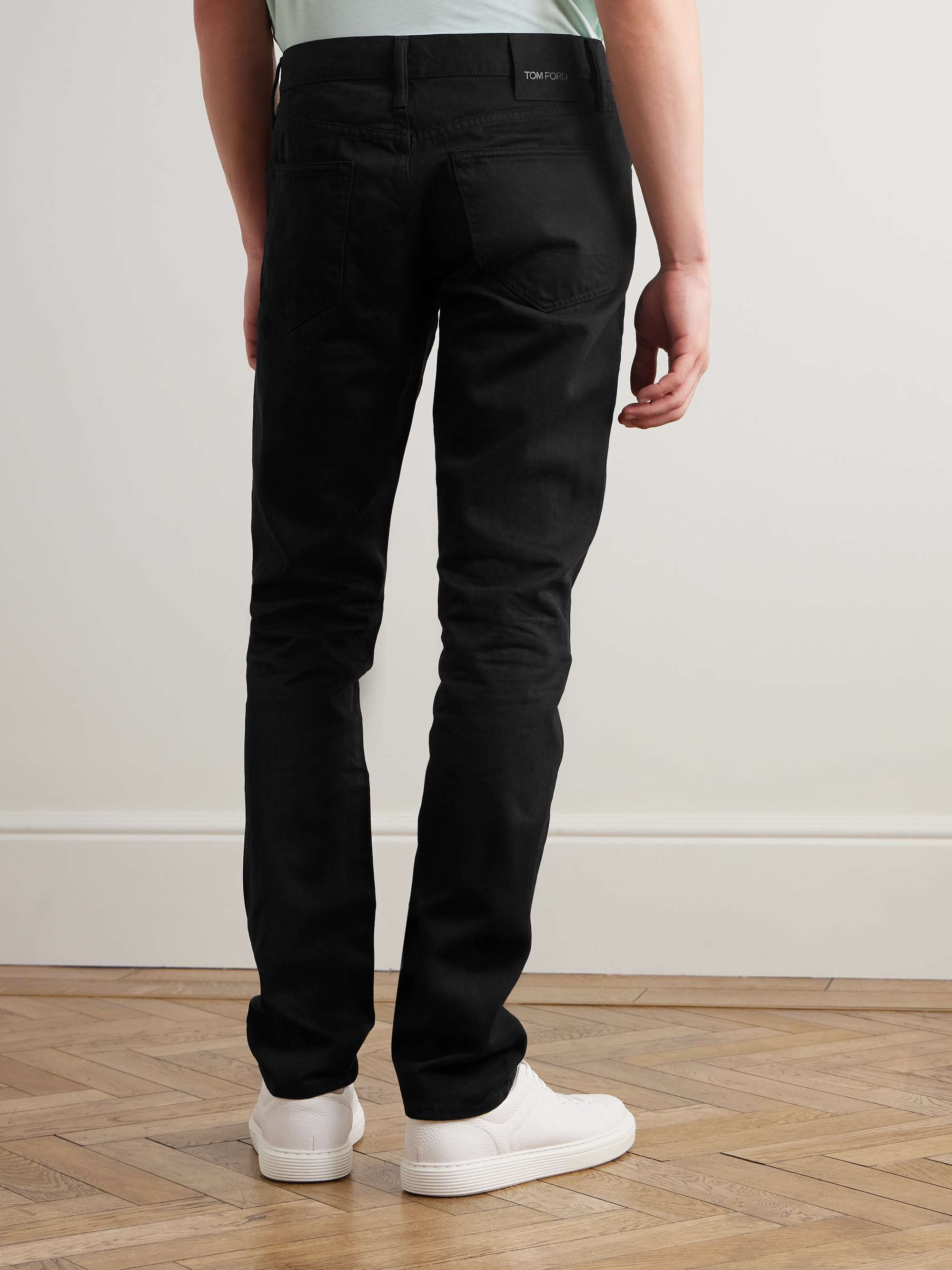 TOM FORD 