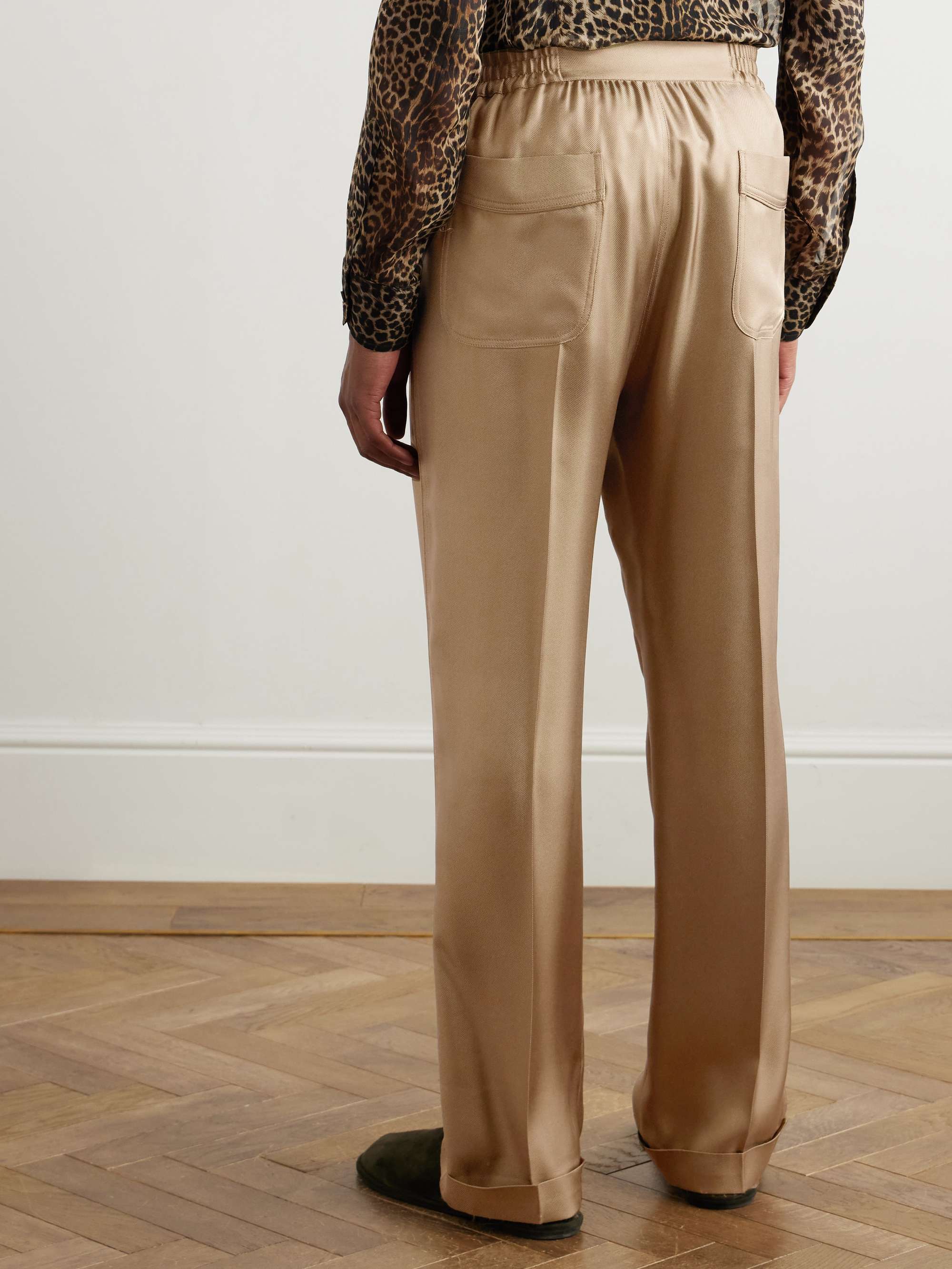 TOM FORD 