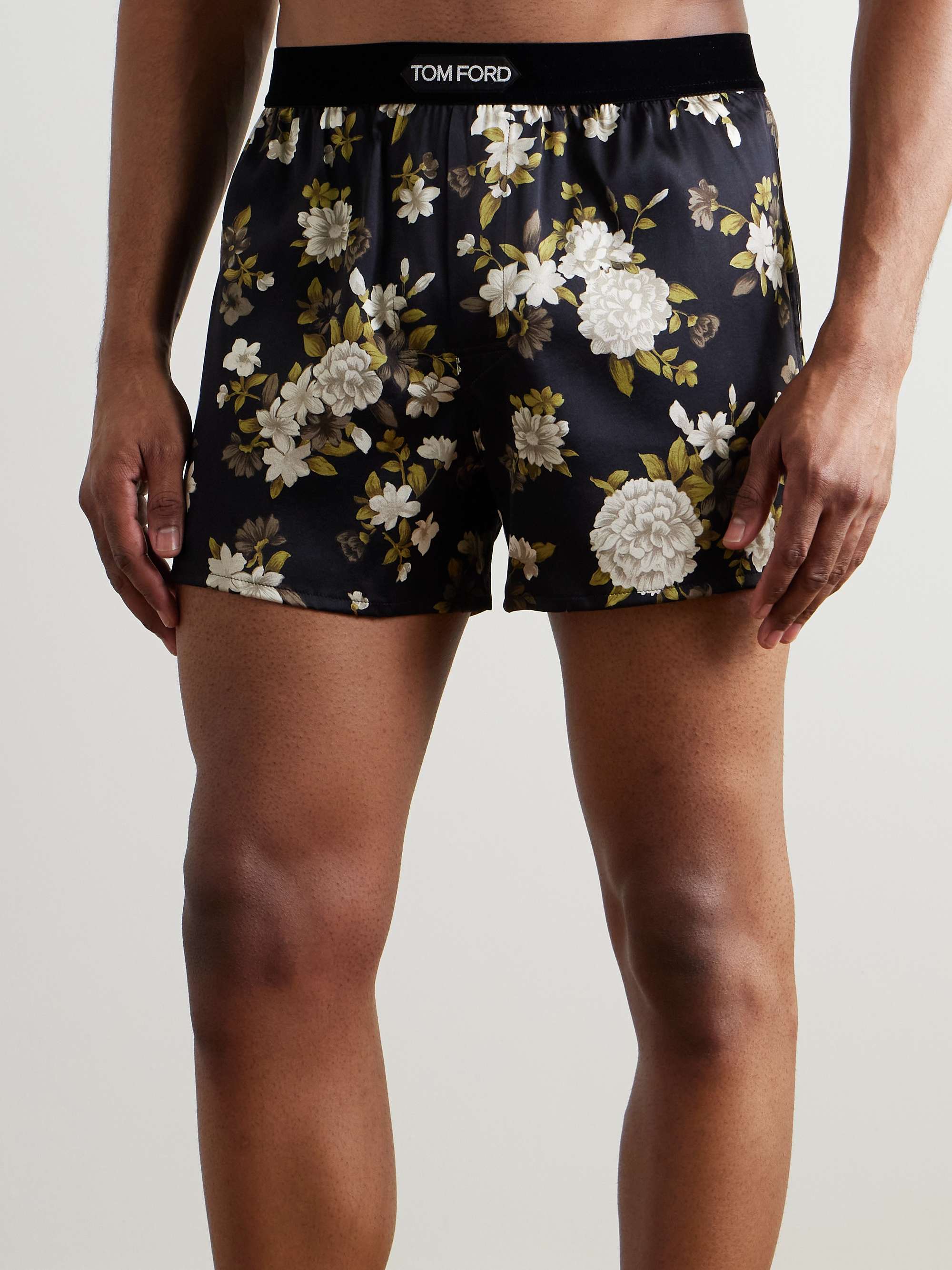 TOM FORD 