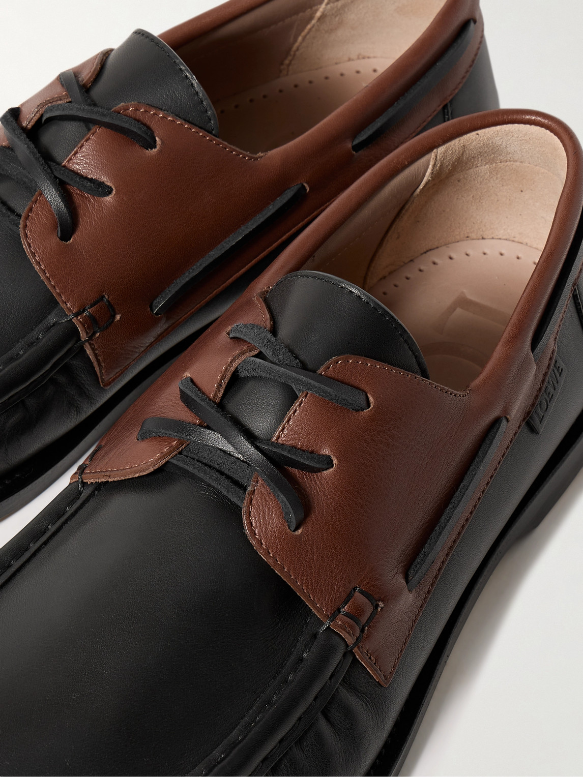 Loewe Sculpted Black Leather Shoes With Brown Accents In Brown