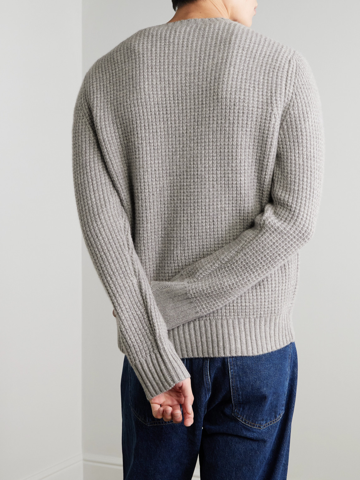 JAMES PERSE WAFFLE-KNIT RECYCLED-CASHMERE SWEATER 
