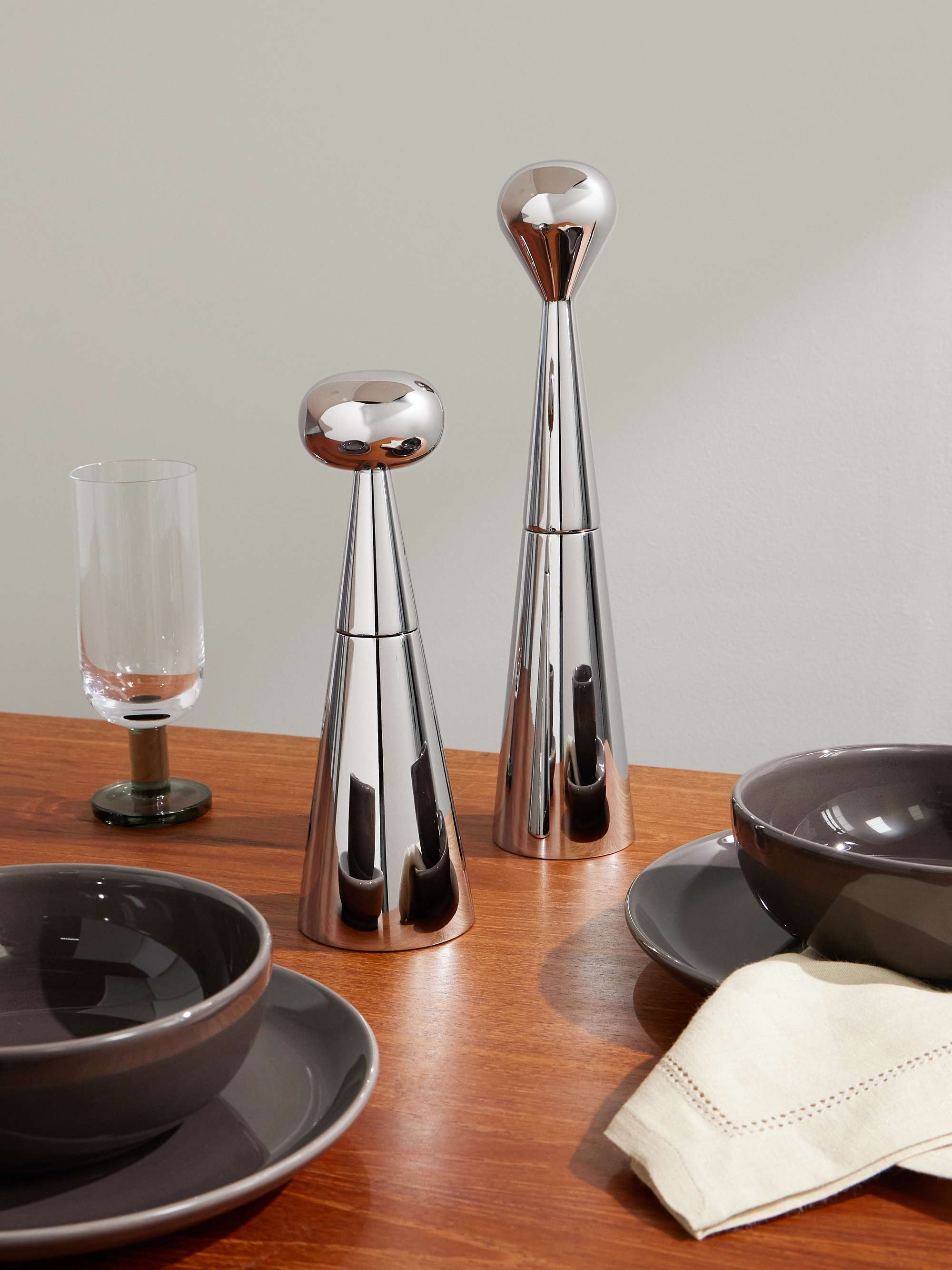 TOM DIXON 