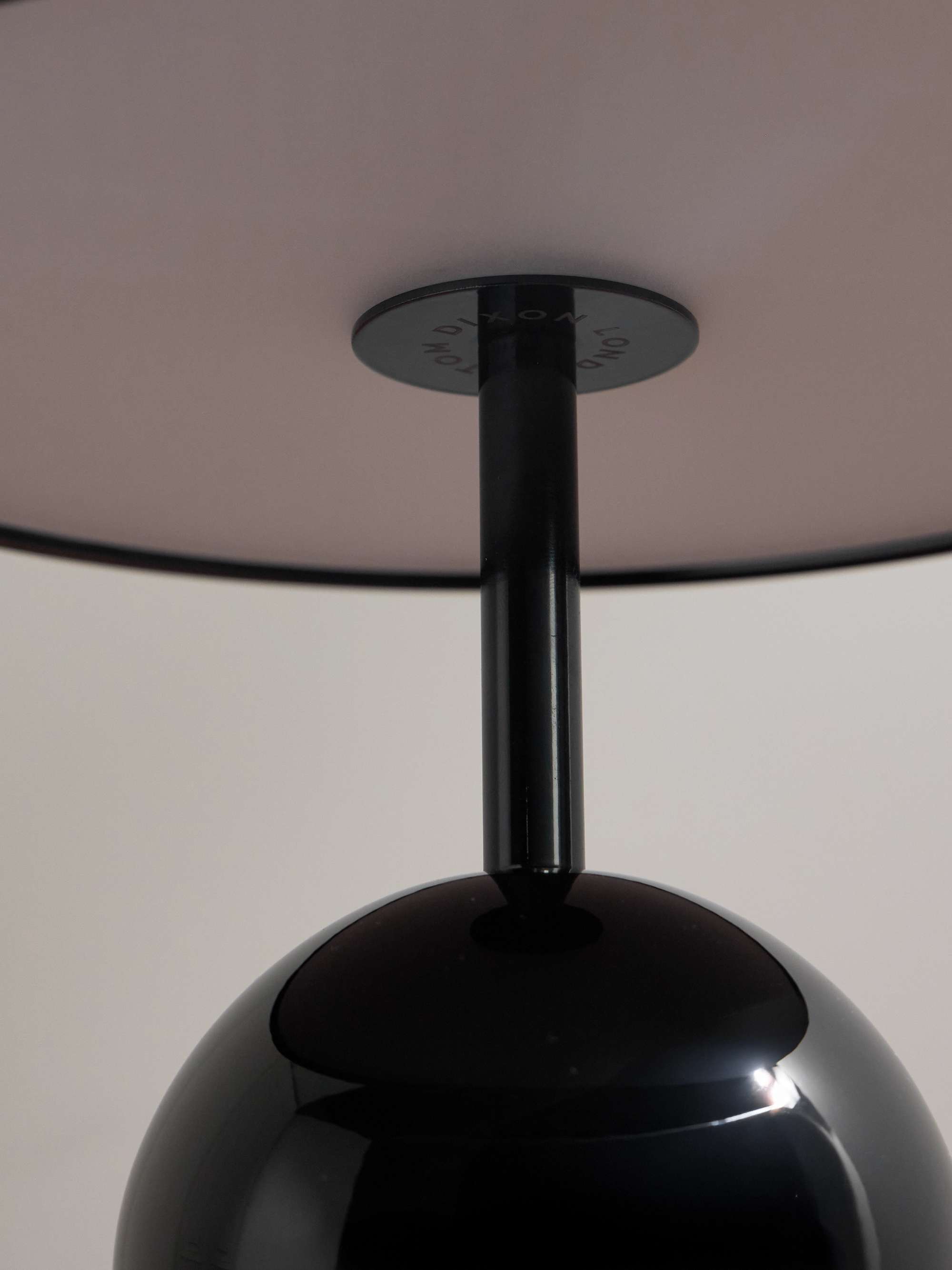 TOM DIXON 
