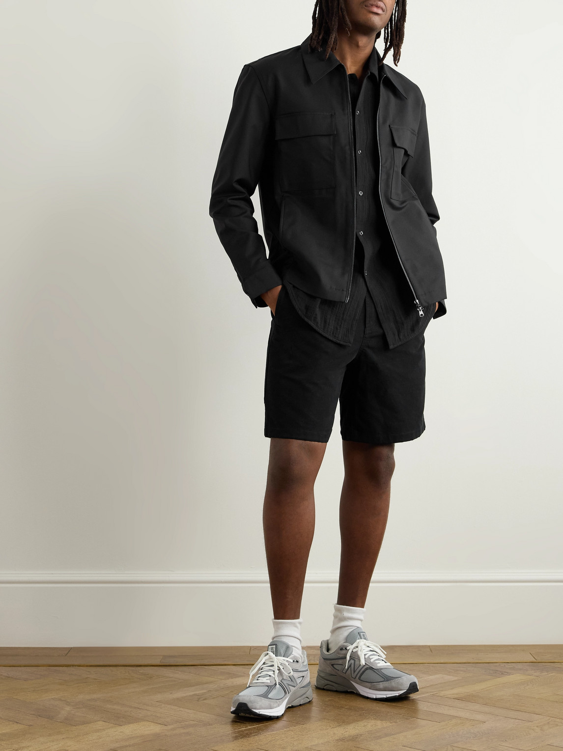 Apc A.p.c. Elasticated Waistband Bermuda Shorts In Black