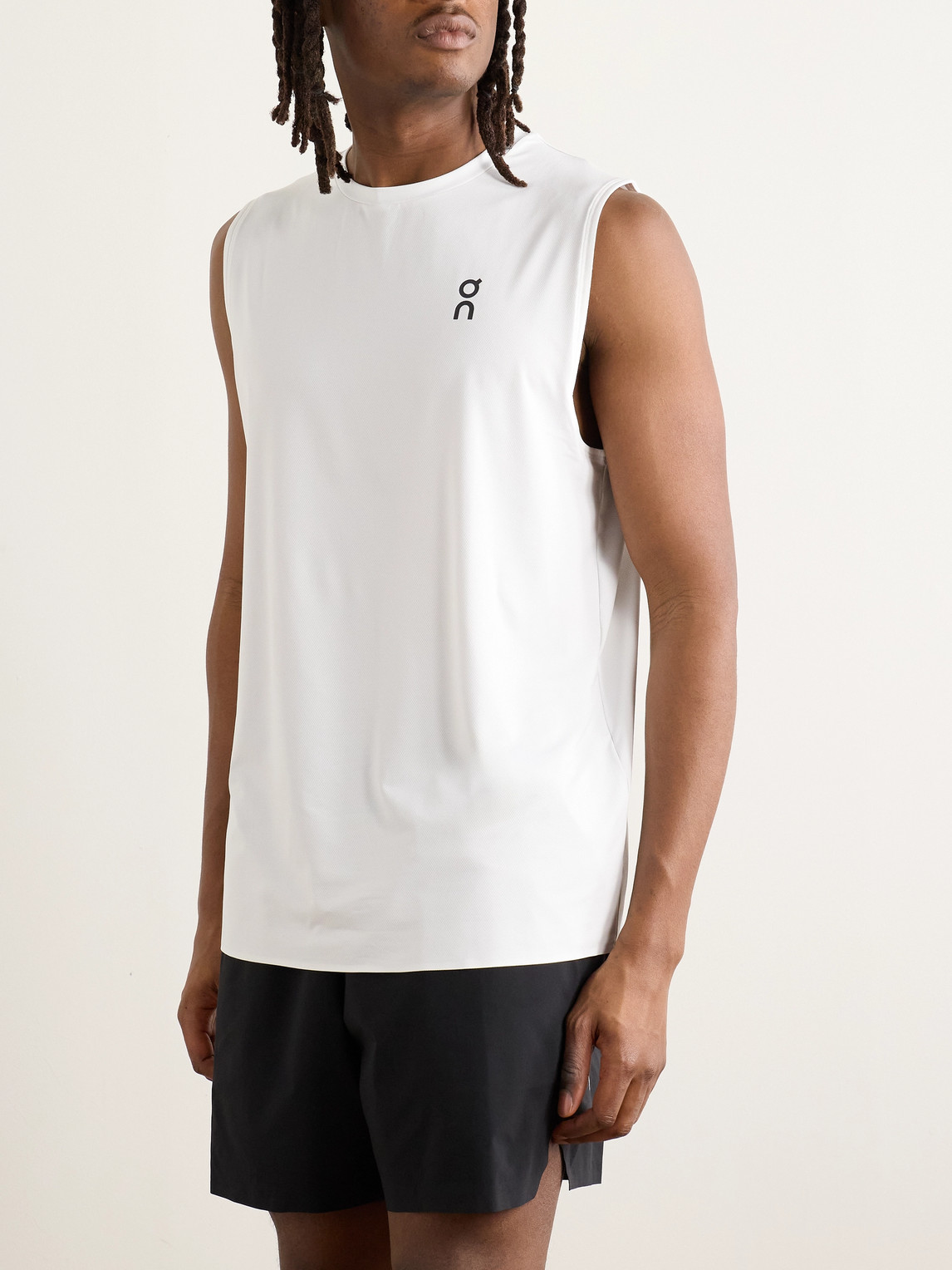 On Court Logo-print Stretch Recycled-mesh Tank Top In White
