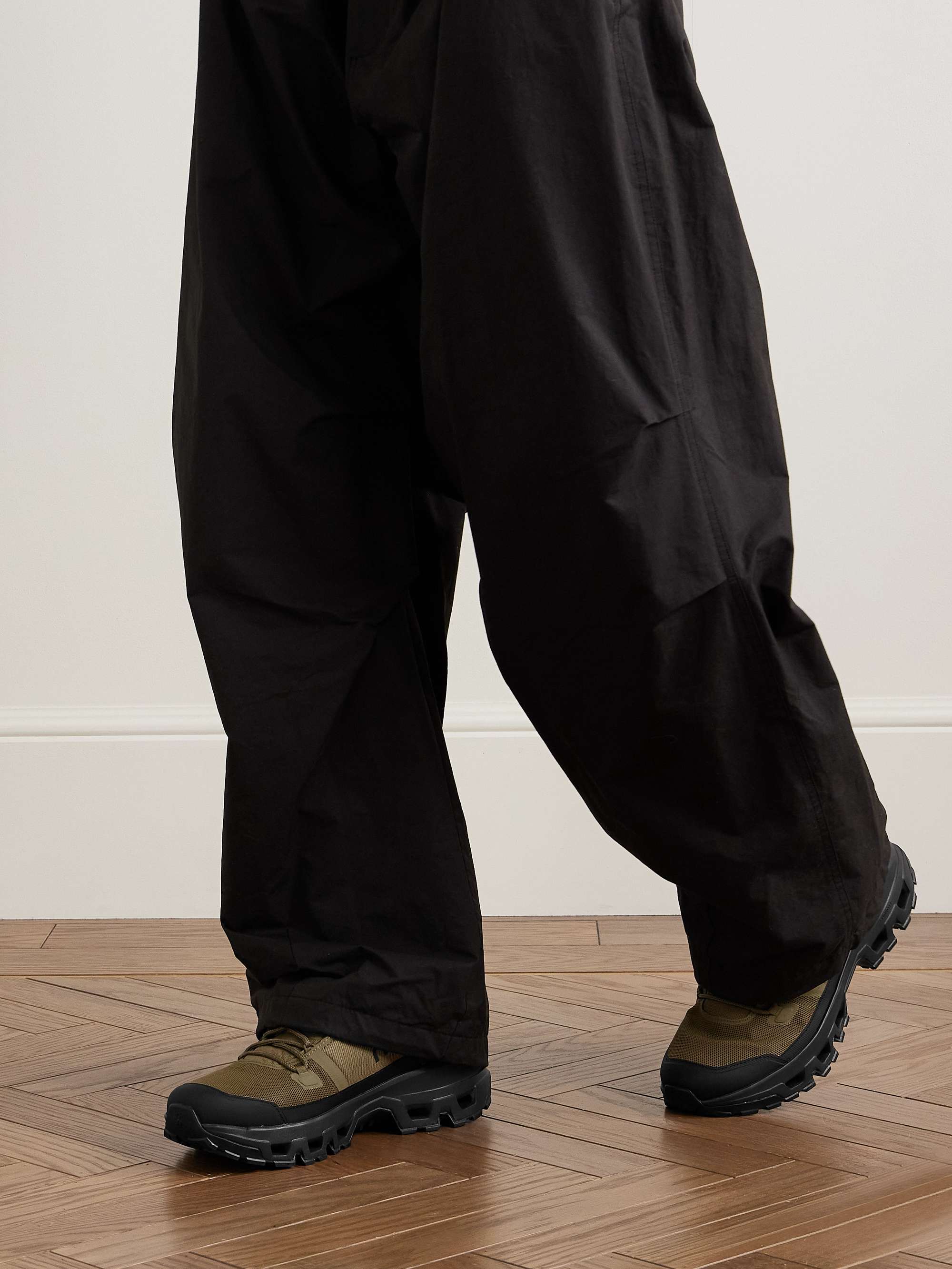 ON 