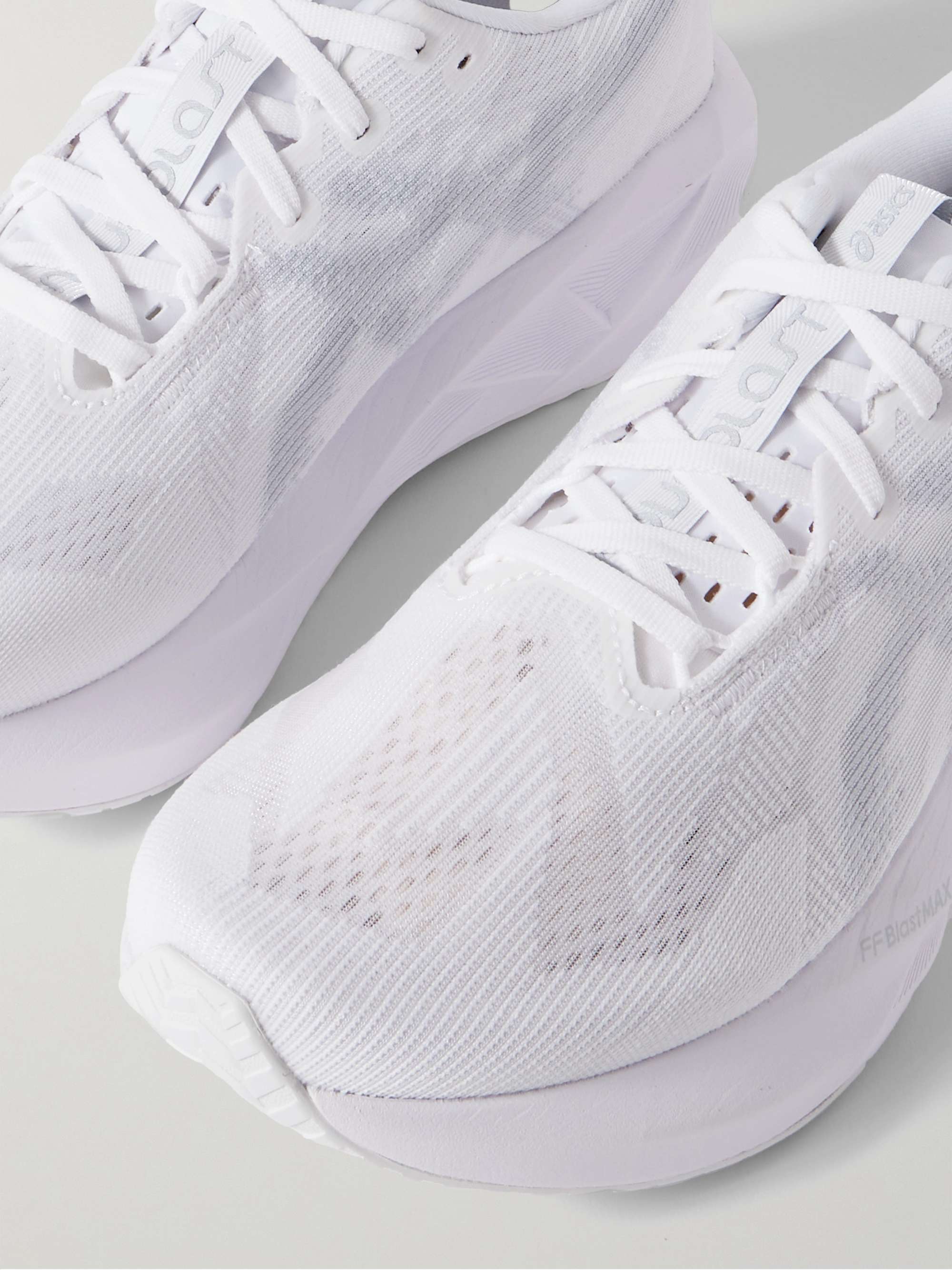 ASICS 