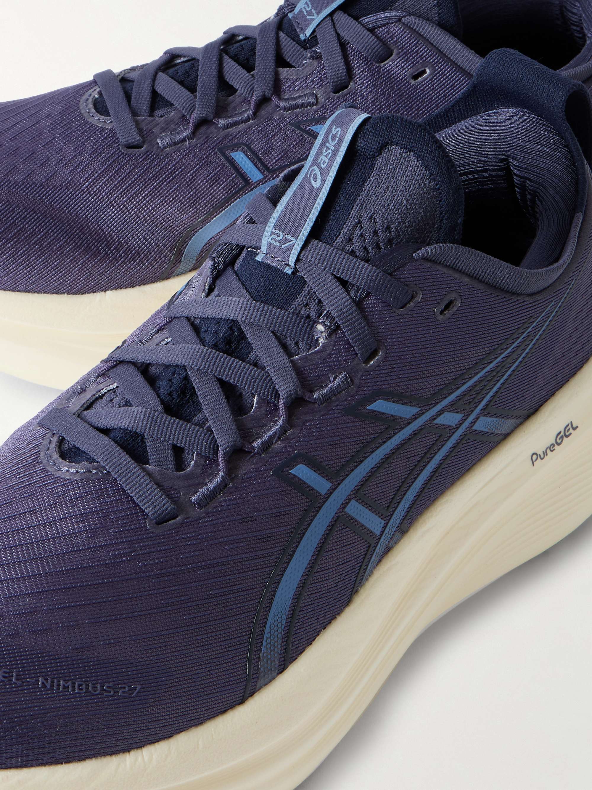ASICS 