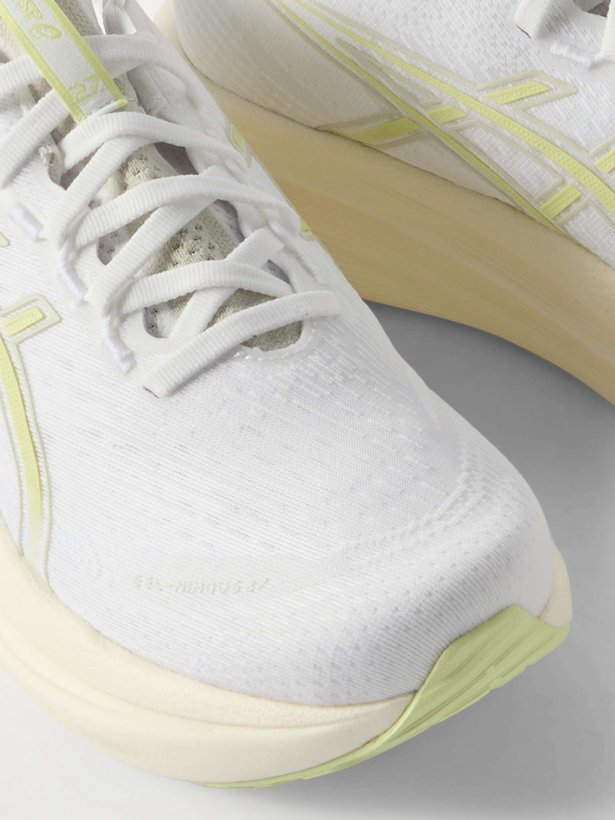 ASICS 