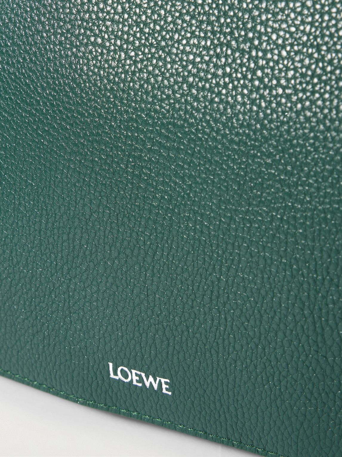 Loewe Pebble Xs Full-grain Leather Messenger Bag In Green