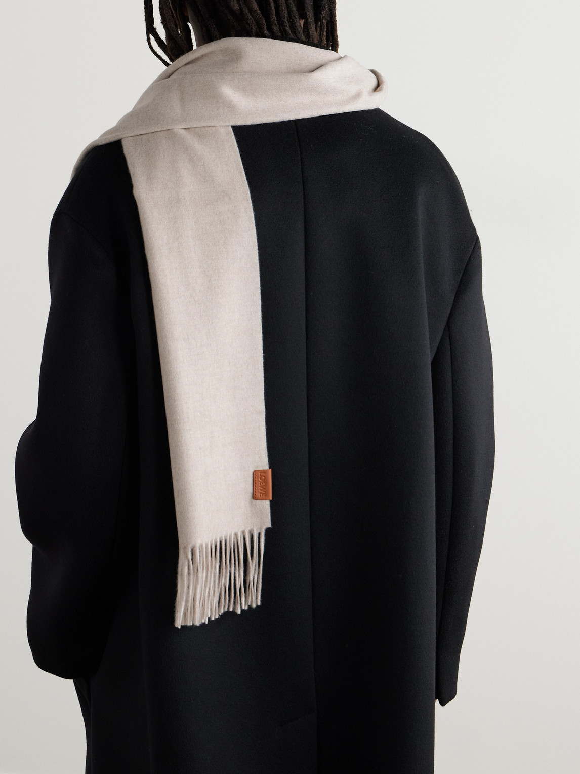 Loewe Logo-appliquéd Fringed Cashmere Scarf In Neutrals