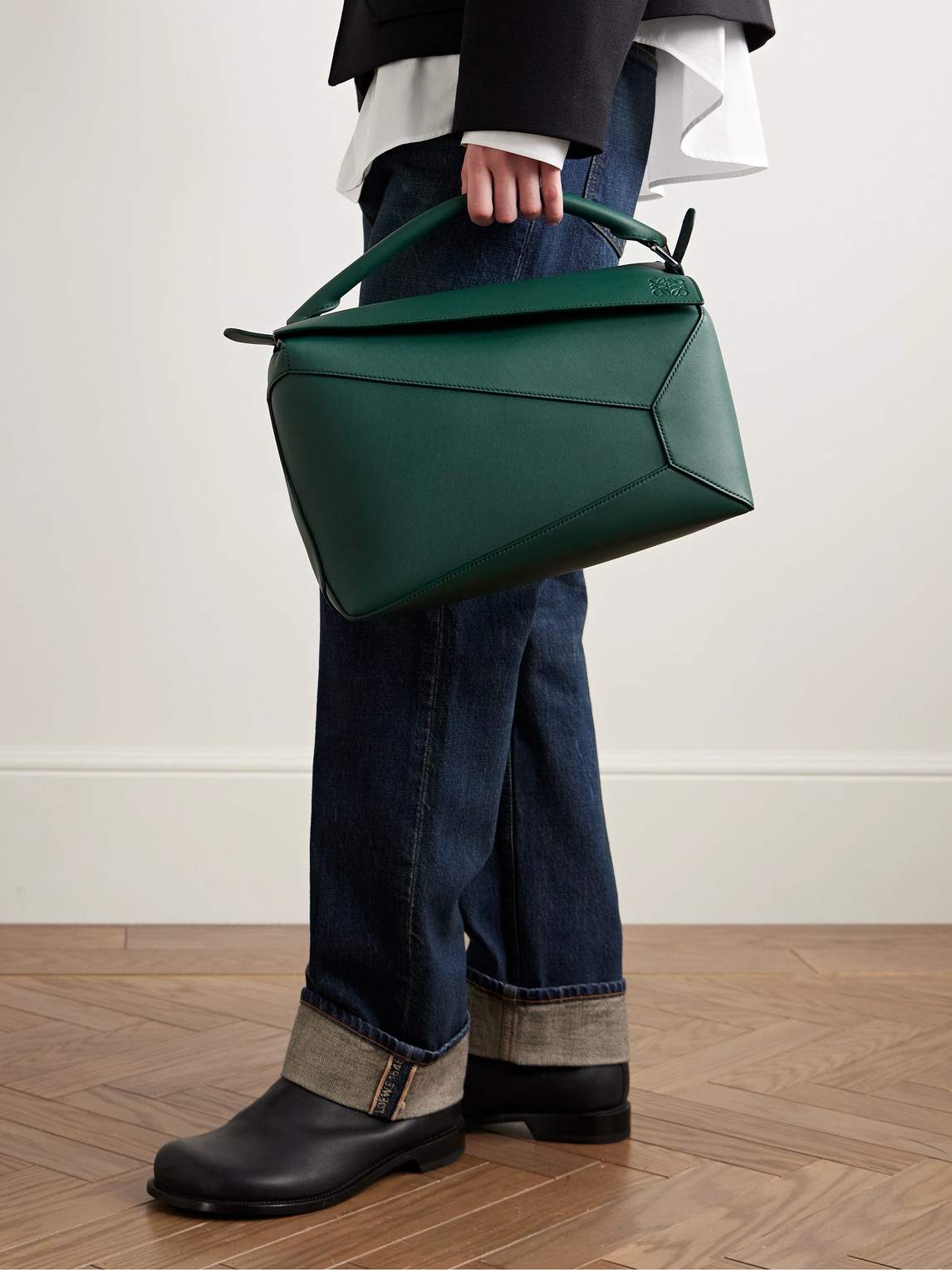 Loewe Puzzle Edge Large Logo-debossed Leather Messenger Bag In Green