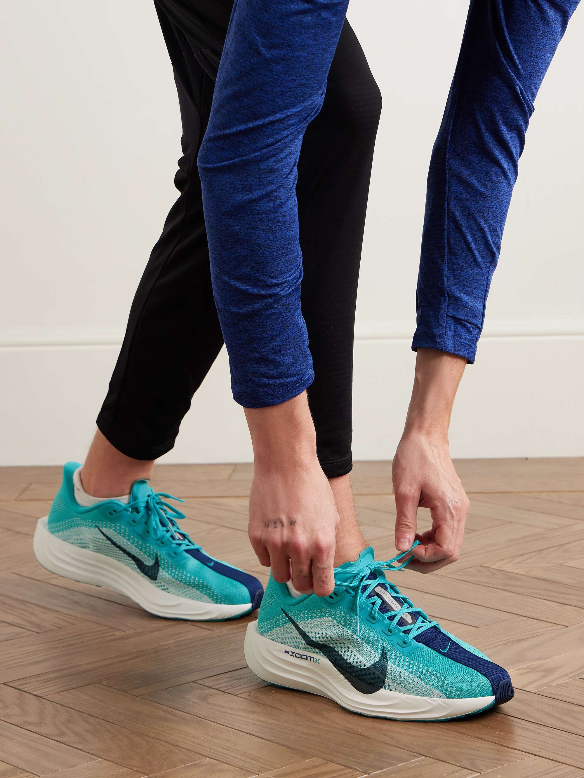 NIKE RUNNING 