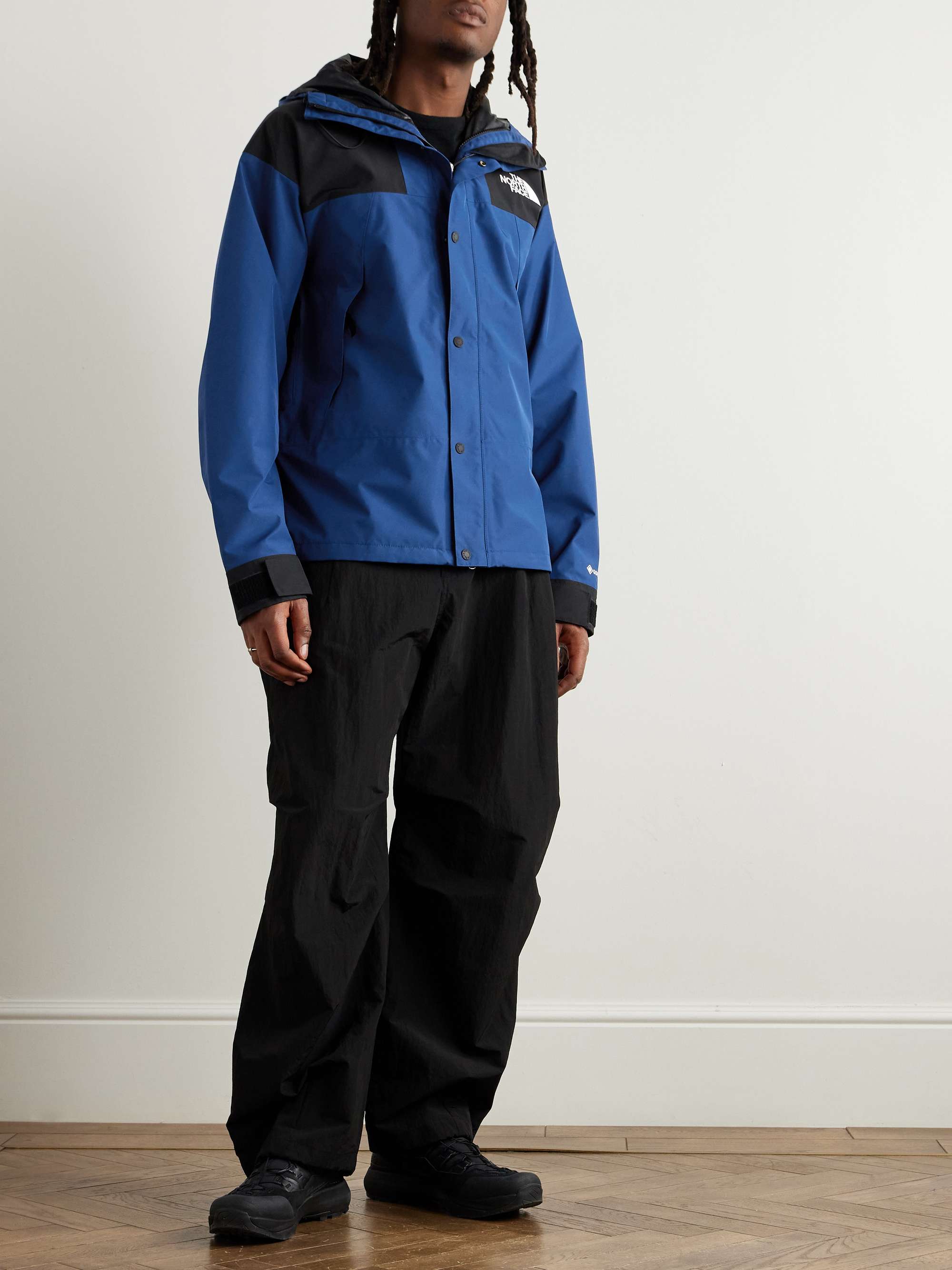 THE NORTH FACE 