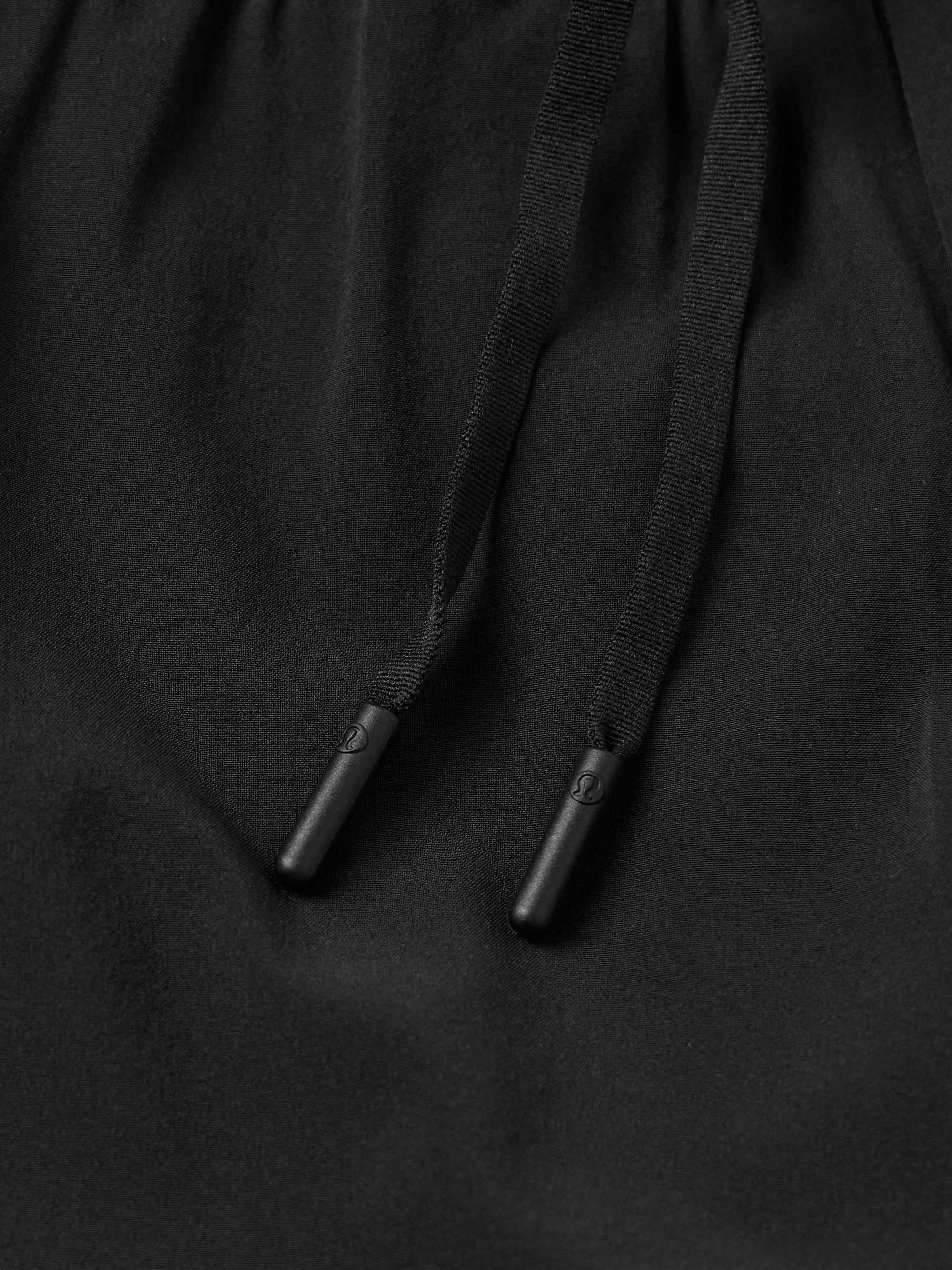 LULULEMON 