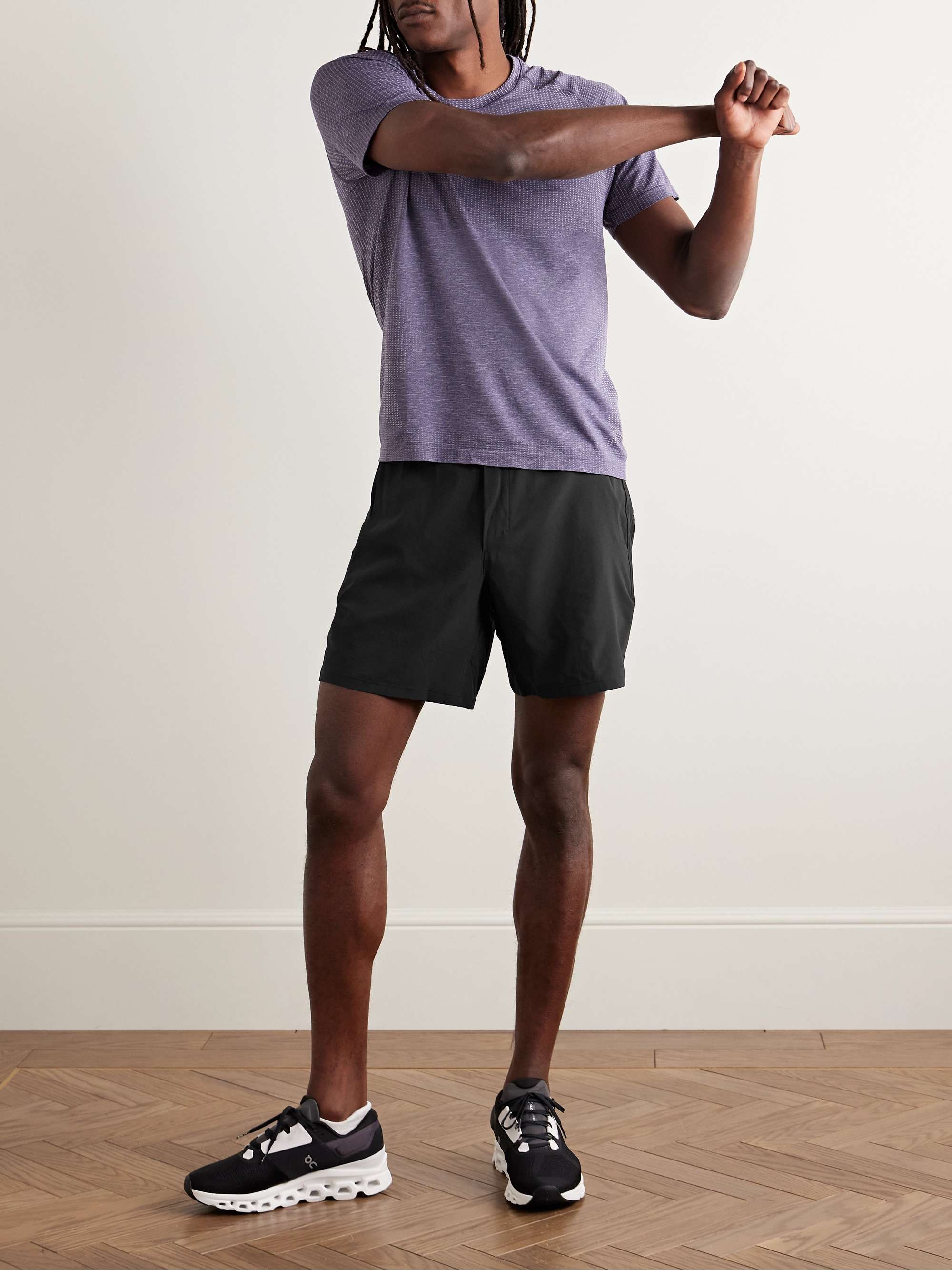 LULULEMON 