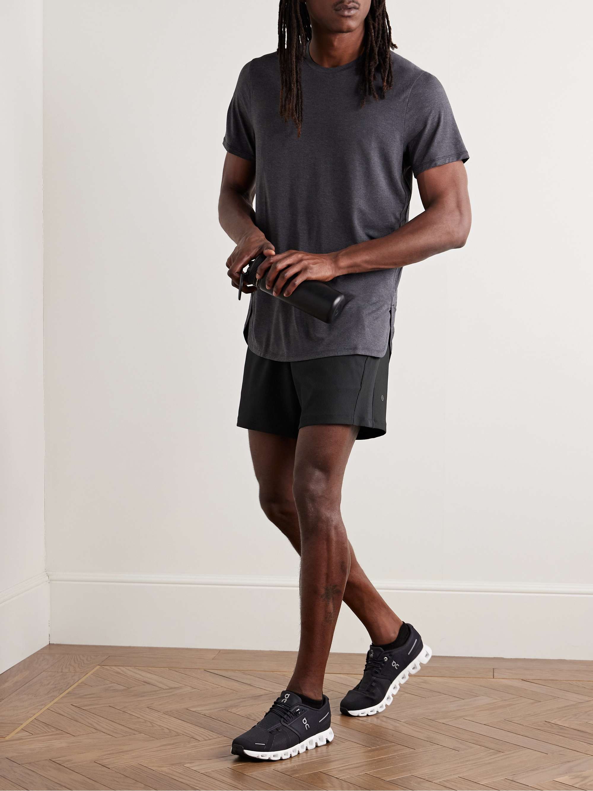 LULULEMON 