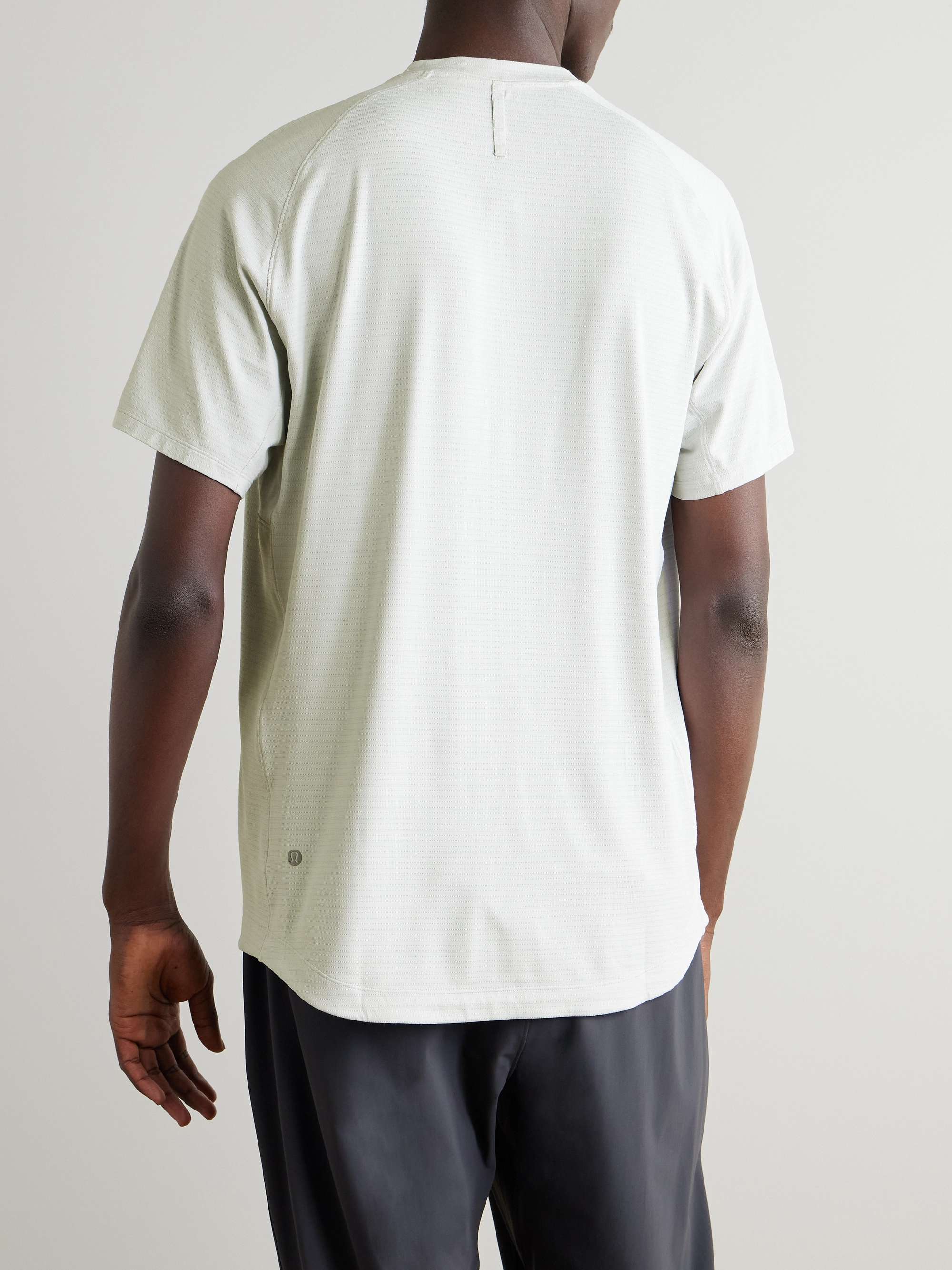 LULULEMON 
