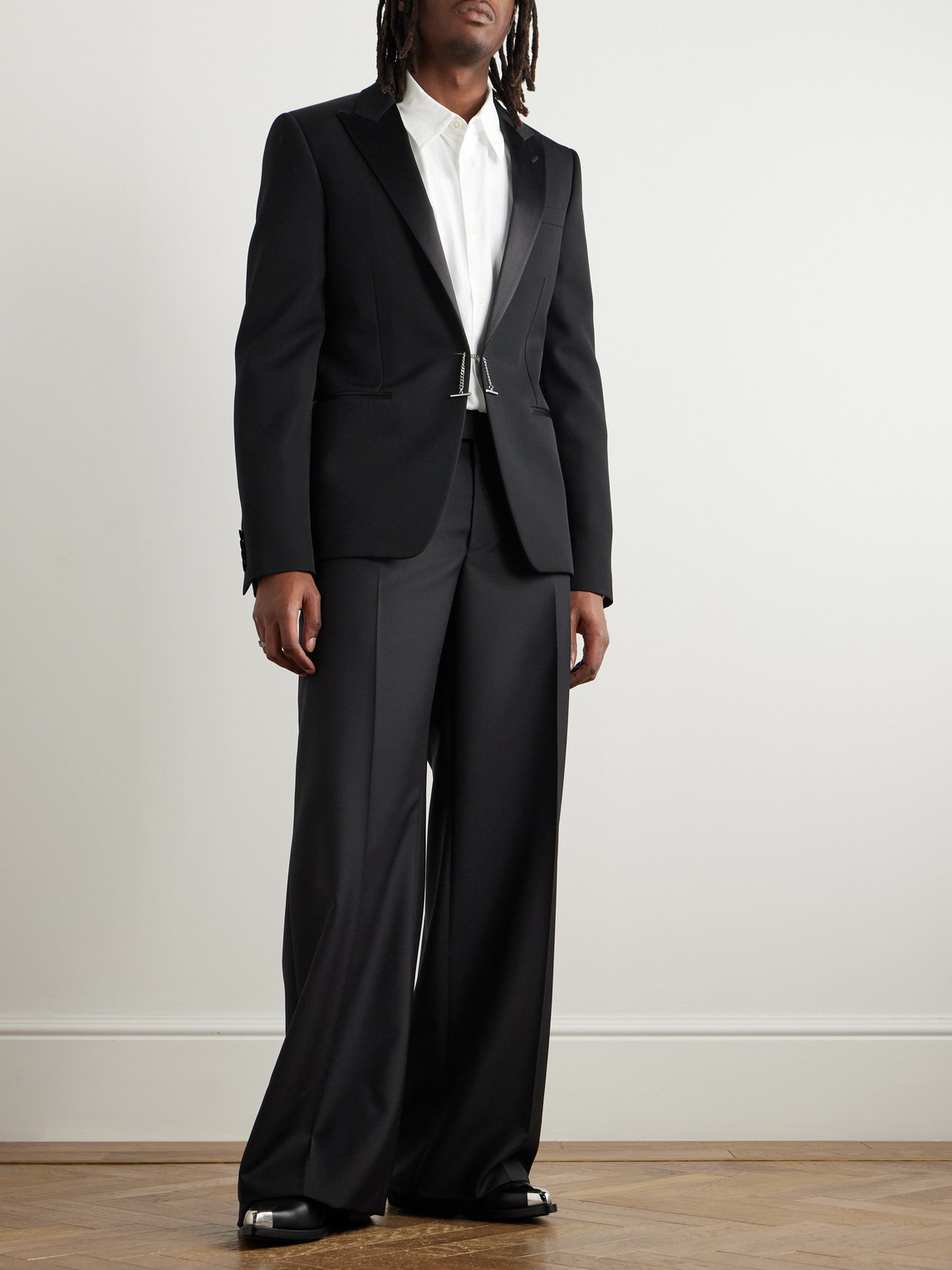 Alexander Mcqueen Slim-fit Silk-trimmed Grain De Poudre Wool Blazer In Black