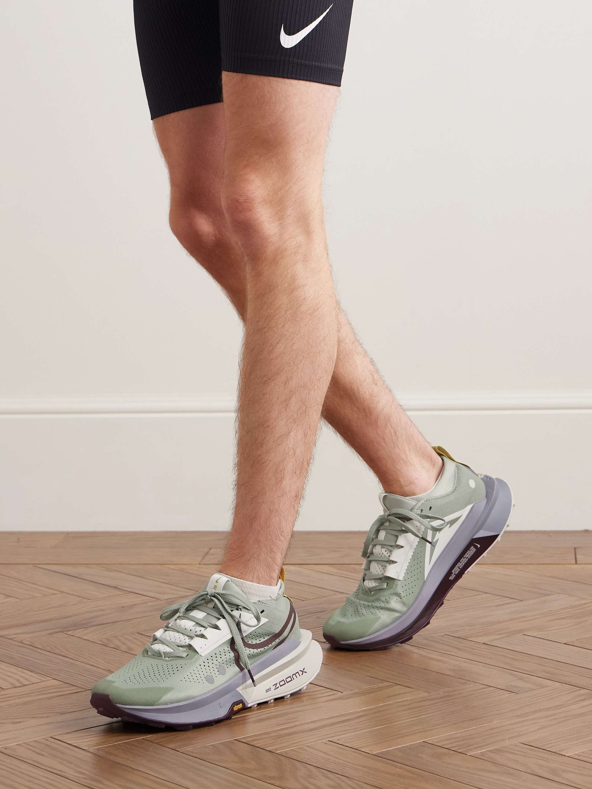 Nike flyknit stretch deals