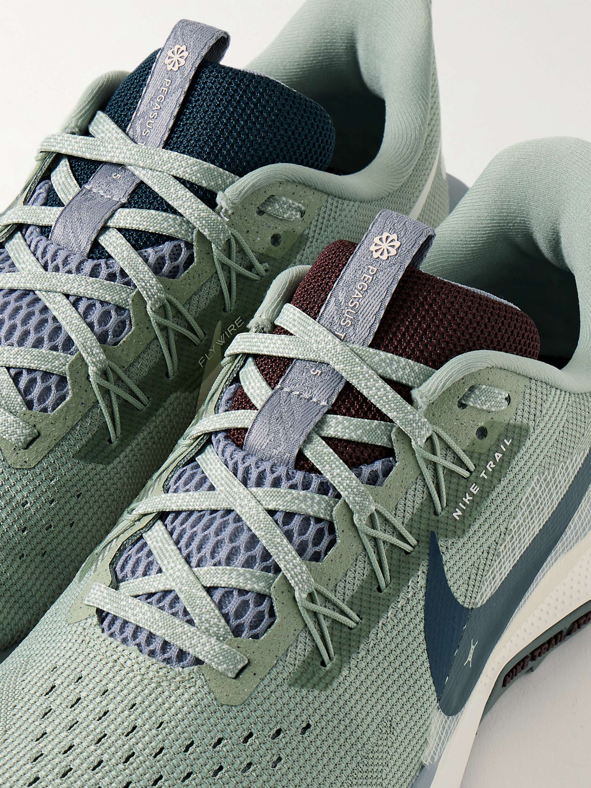 NIKE RUNNING 
