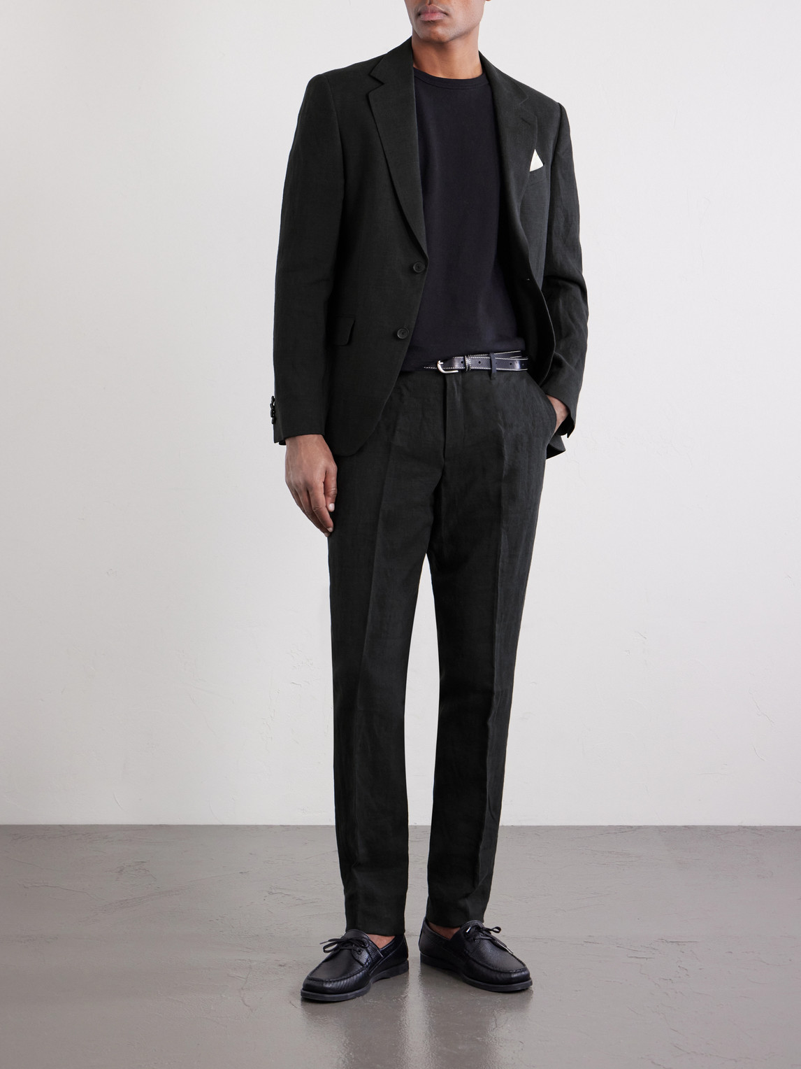 Slim-Fit Linen Suit Jacket — 2