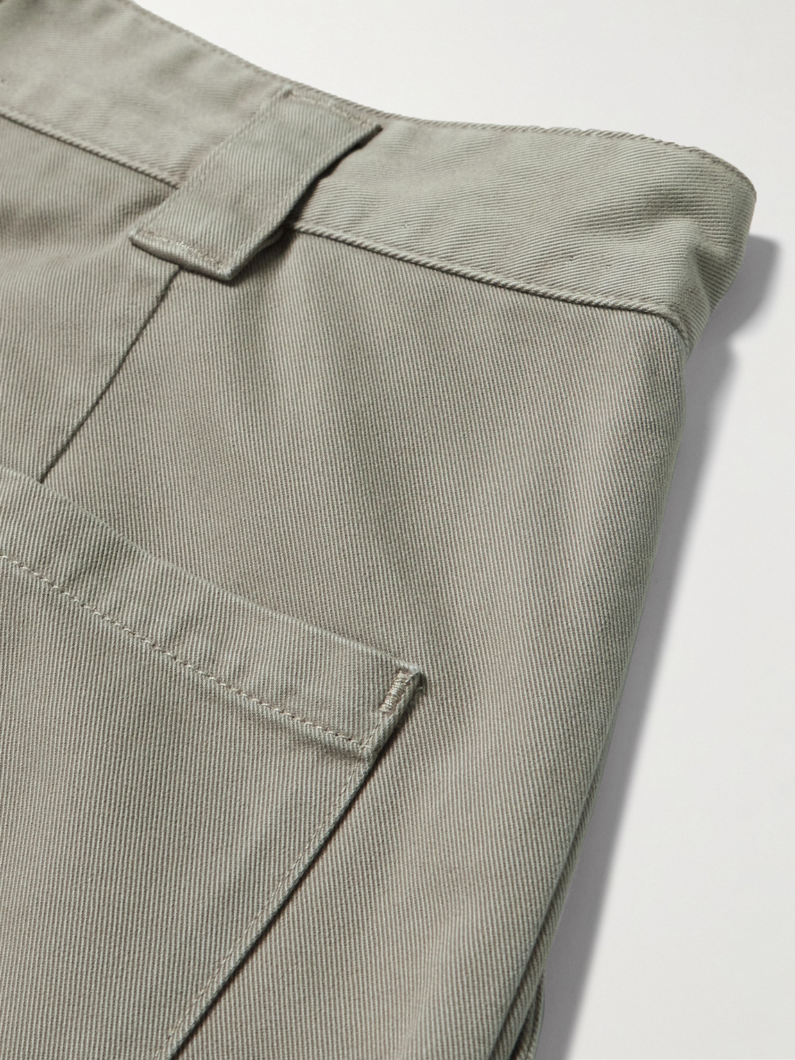 Agolde Gaius Tapered Pleated Regenerative Cotton-twill Chinos In Gray