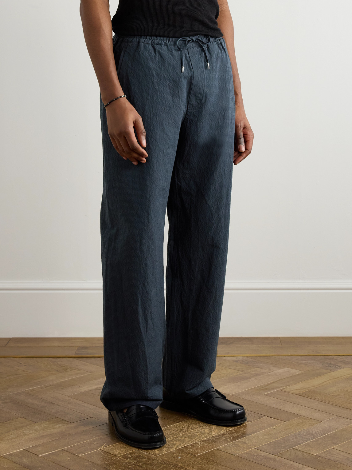 https://www.mrporter.com/variants/images/1647597356899821/fr/w1000.jpg