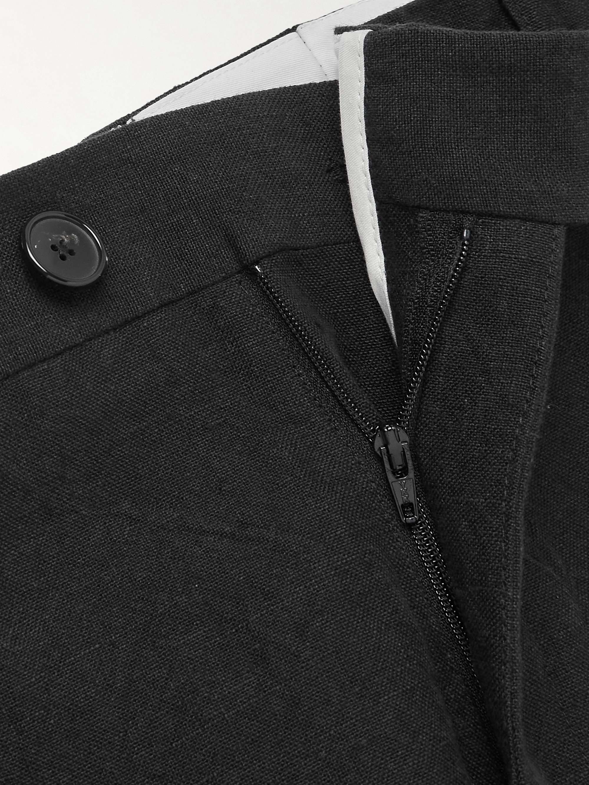 A KIND OF GUISE 