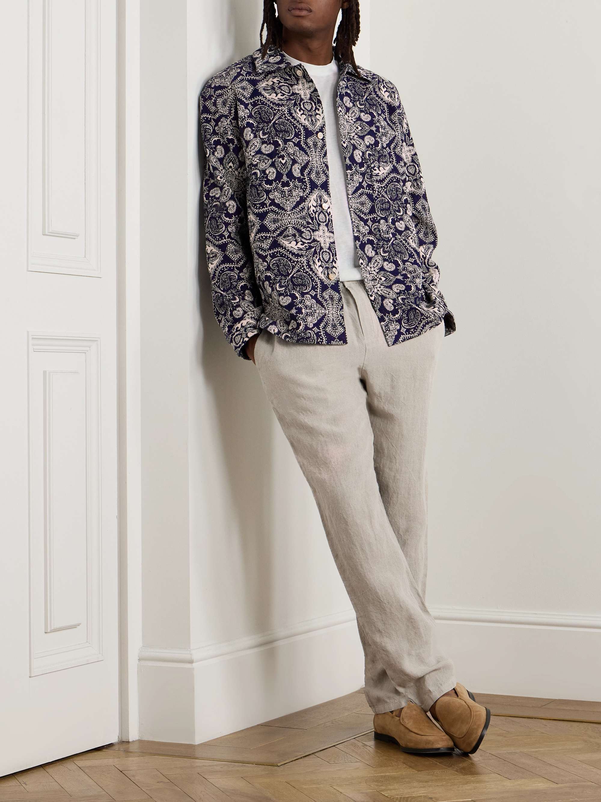 A KIND OF GUISE 