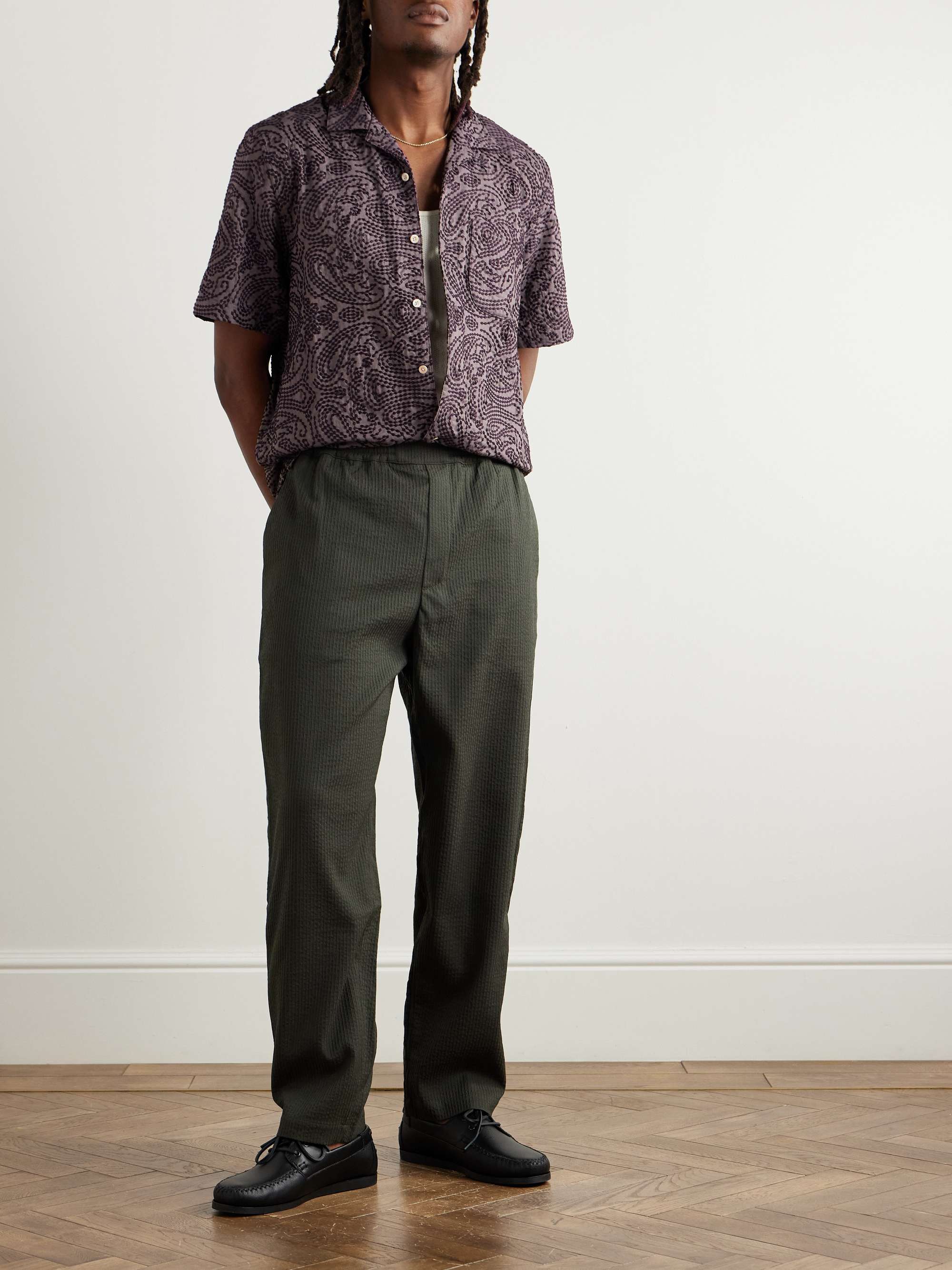 A KIND OF GUISE 