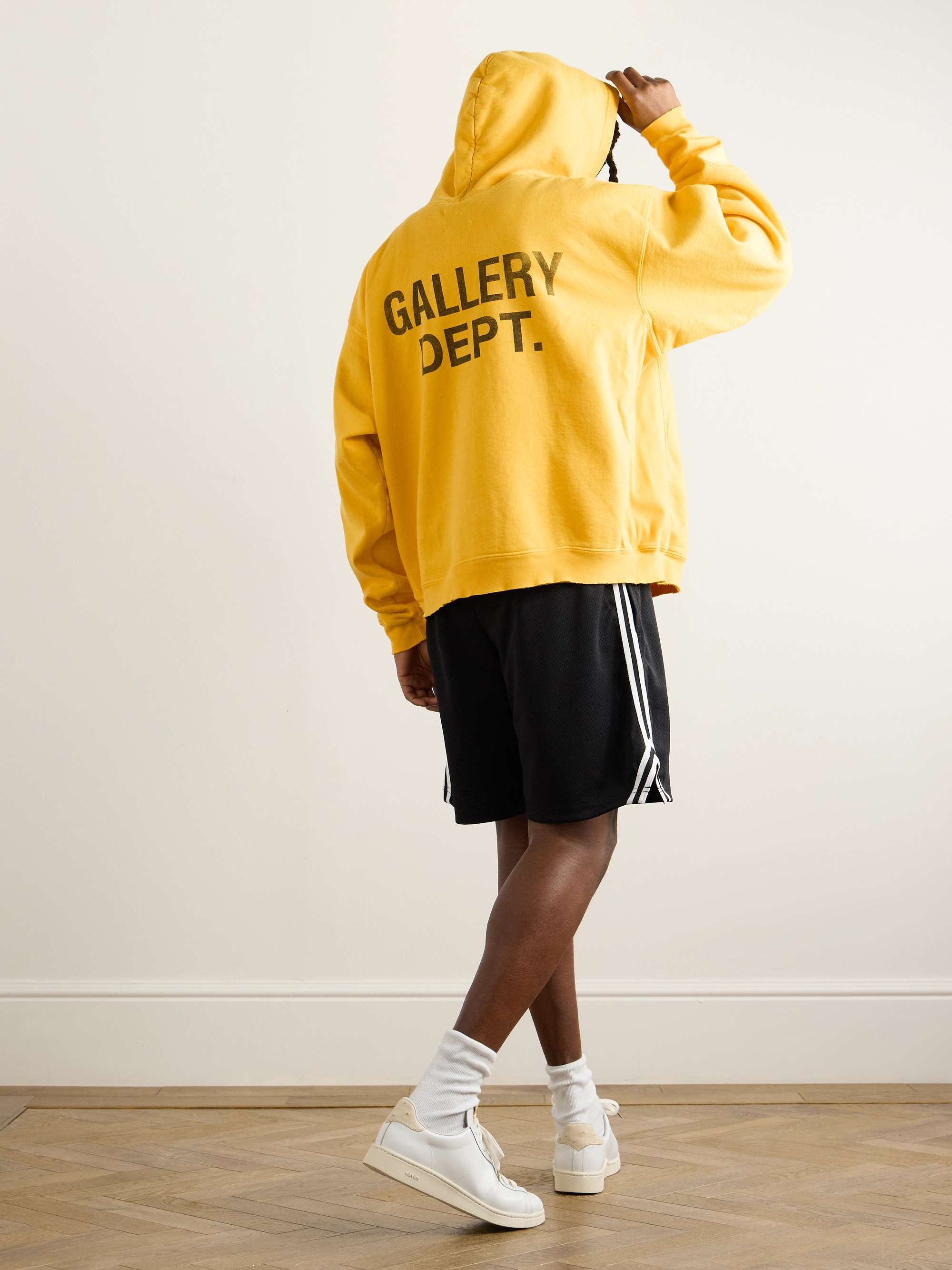 GALLERY DEPT. 