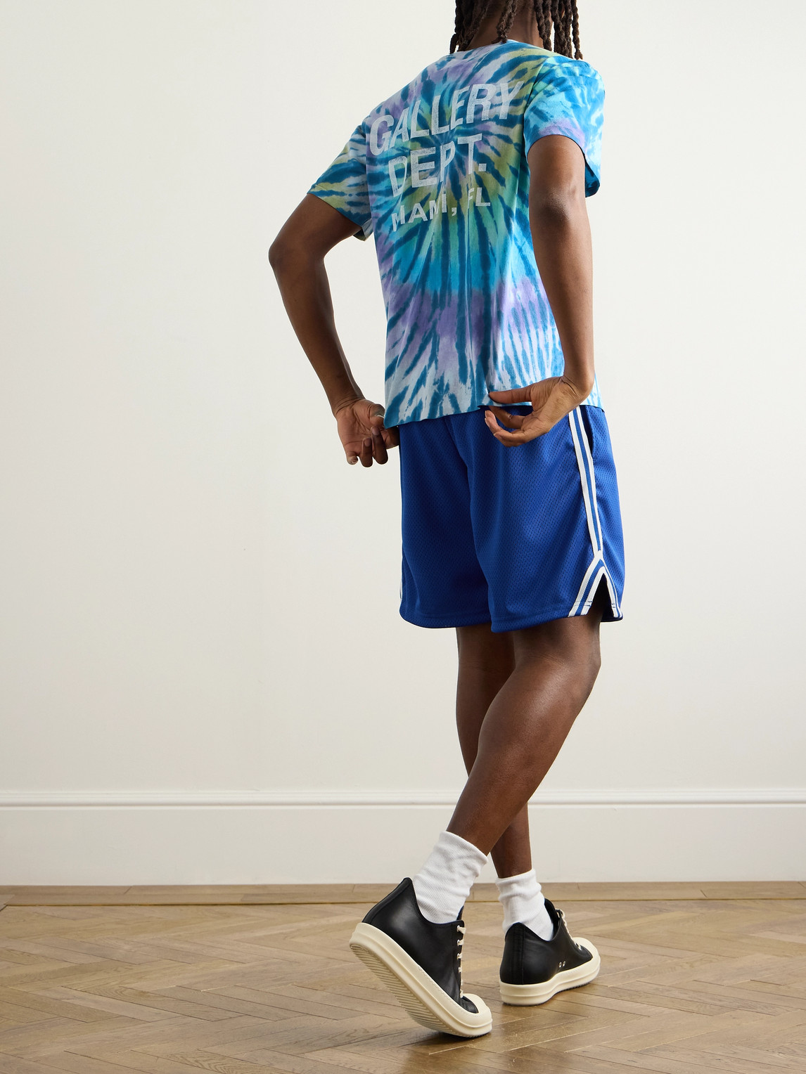 Gallery Dept. Venice Court Wide-leg Logo-print Webbing-trimmed Mesh Shorts In Blue