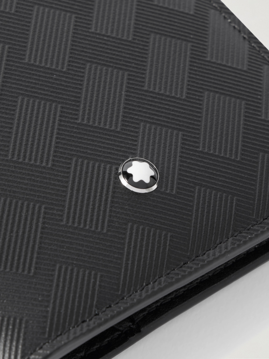Shop Montblanc Extreme 3.0 Cross-grain Leather Billfold Wallet In Black