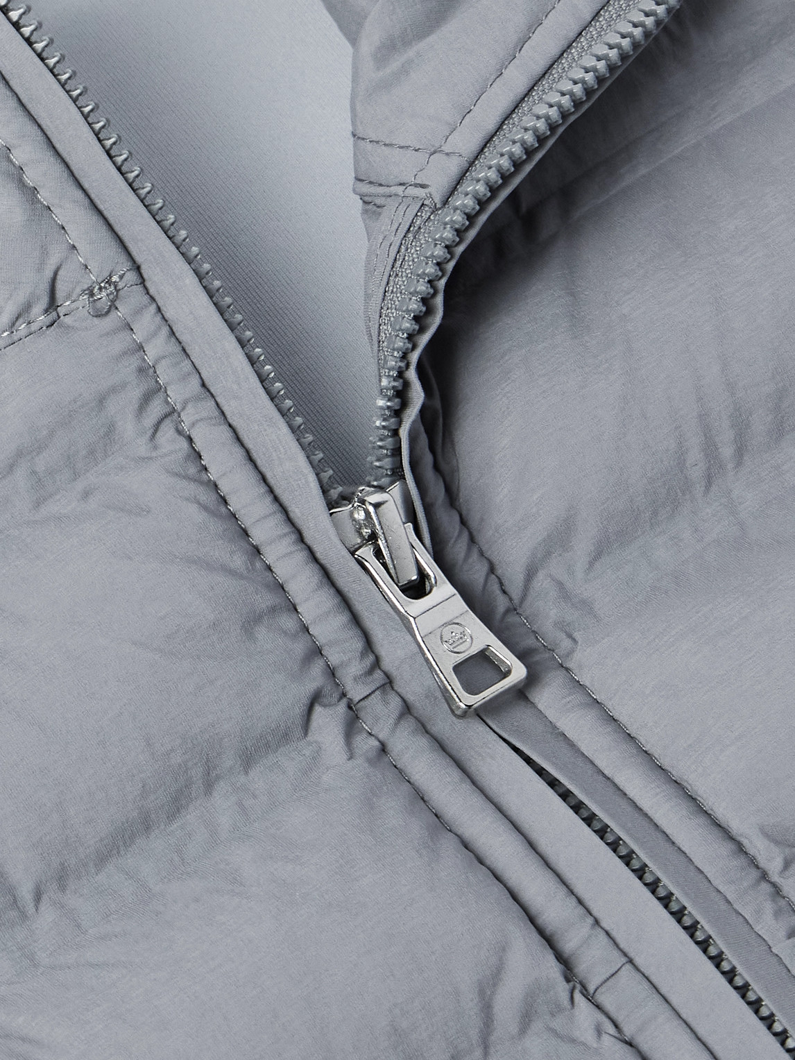 PETER MILLAR WINSOME HYBRID PADDED QUILTED STRETCH-NYLON AND JERSEY GILET