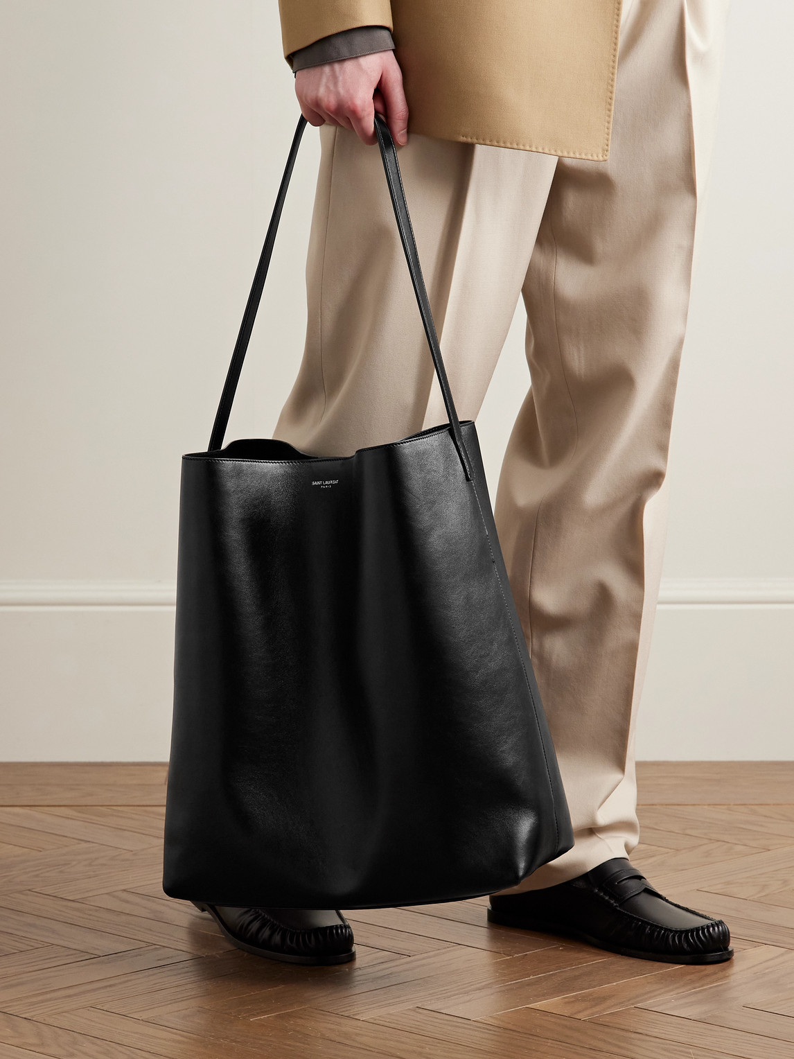 Saint Laurent Bold Leather Tote Bag In Black