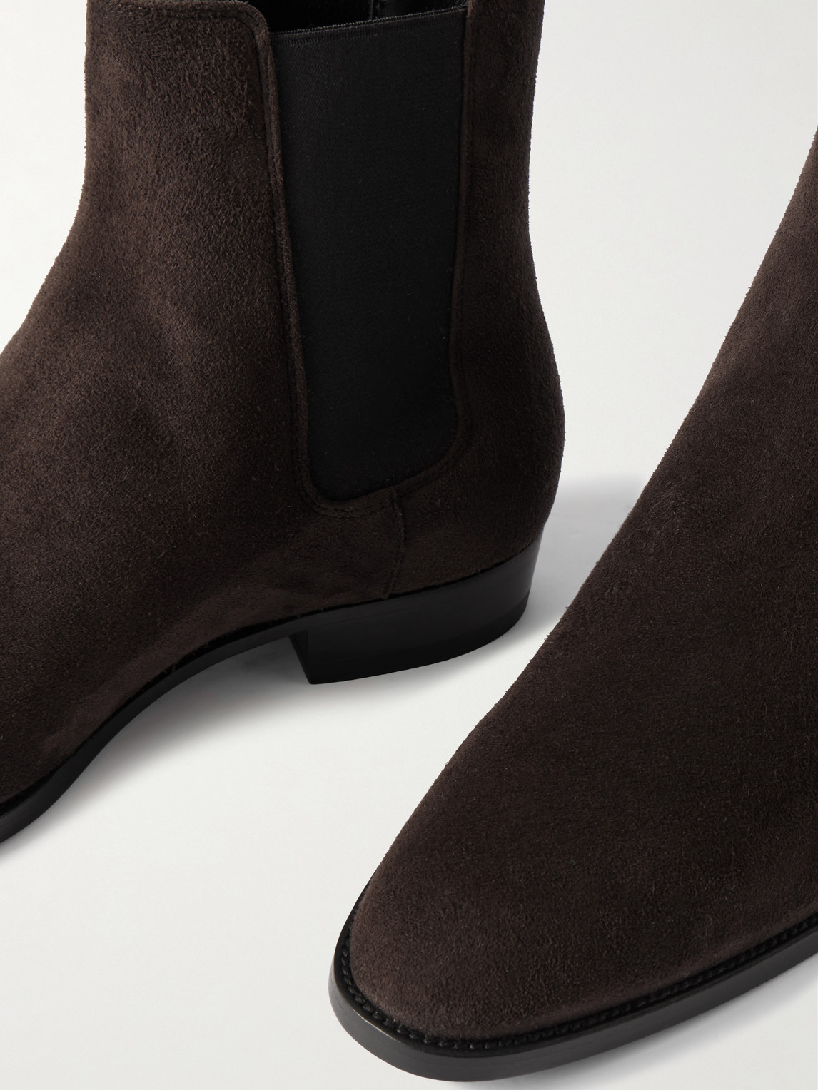Saint Laurent Wyatt Suede Chelsea Boots In Brown