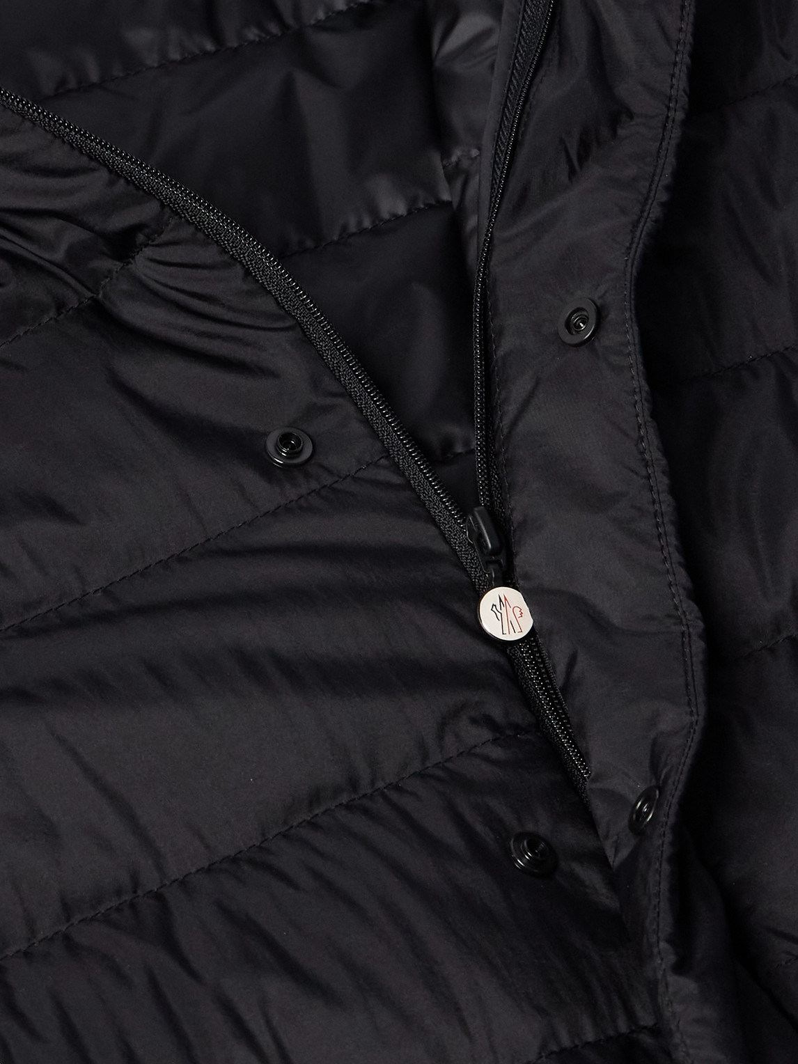 Moncler Short Down Jacket Long Sleeves In Black
