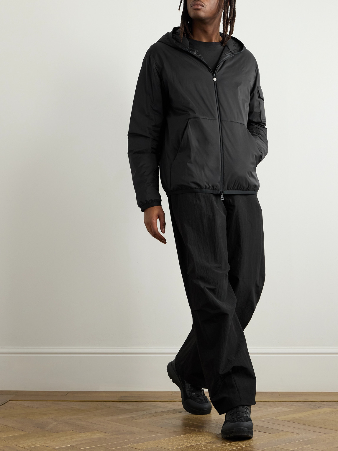 Moncler Monteynard Nylon Down Jacket In Black