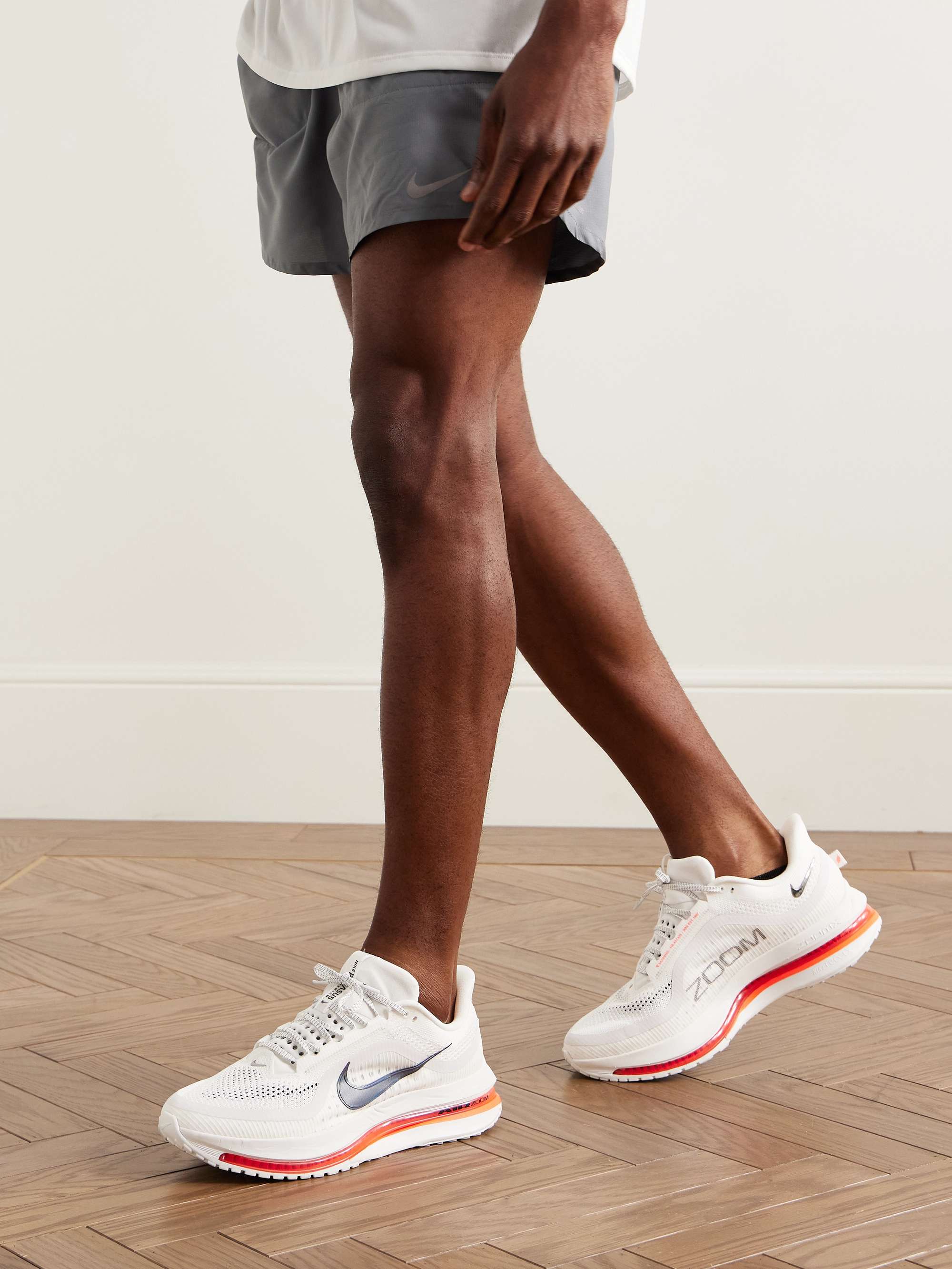 NIKE RUNNING 