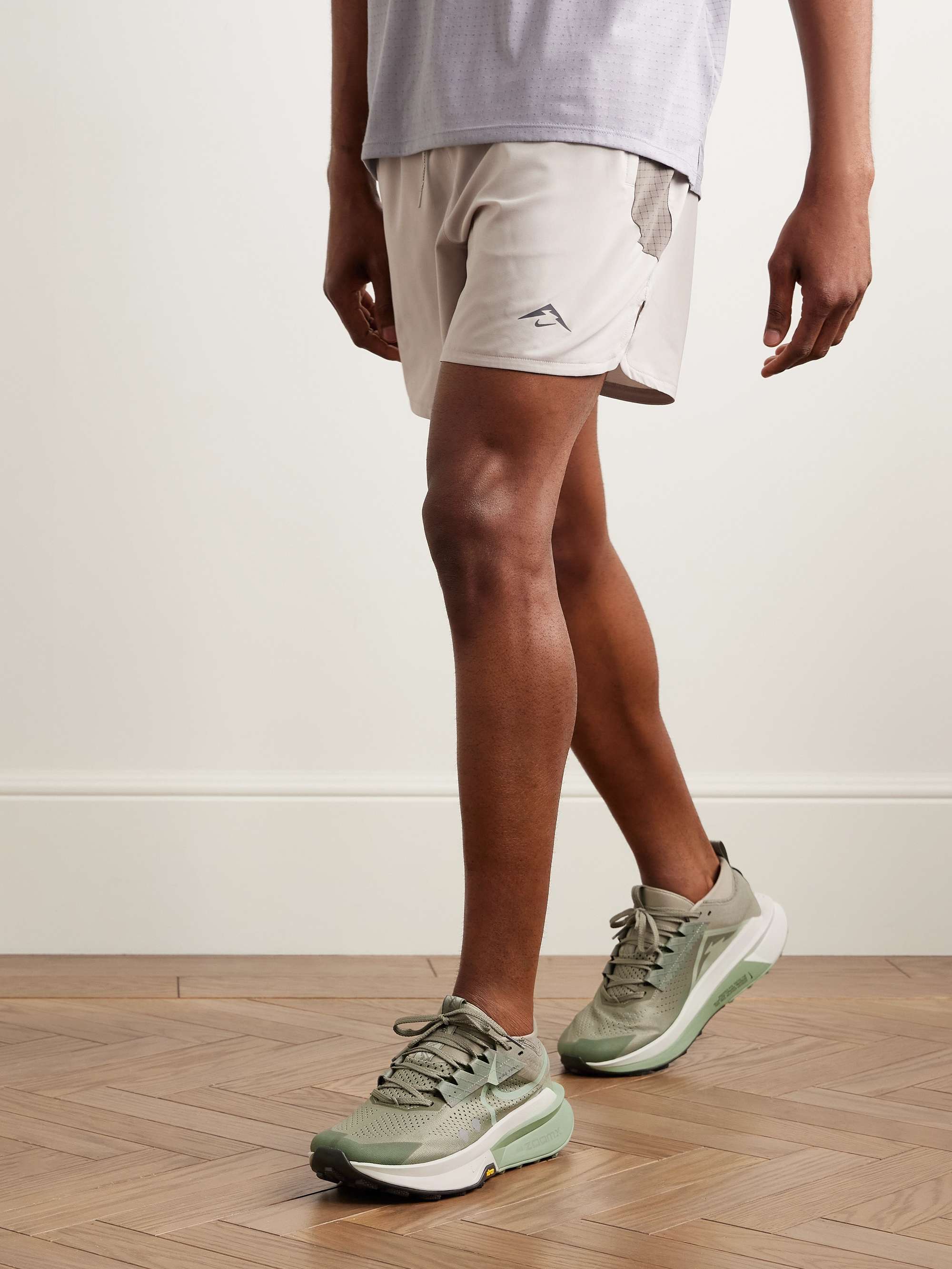 NIKE RUNNING 
