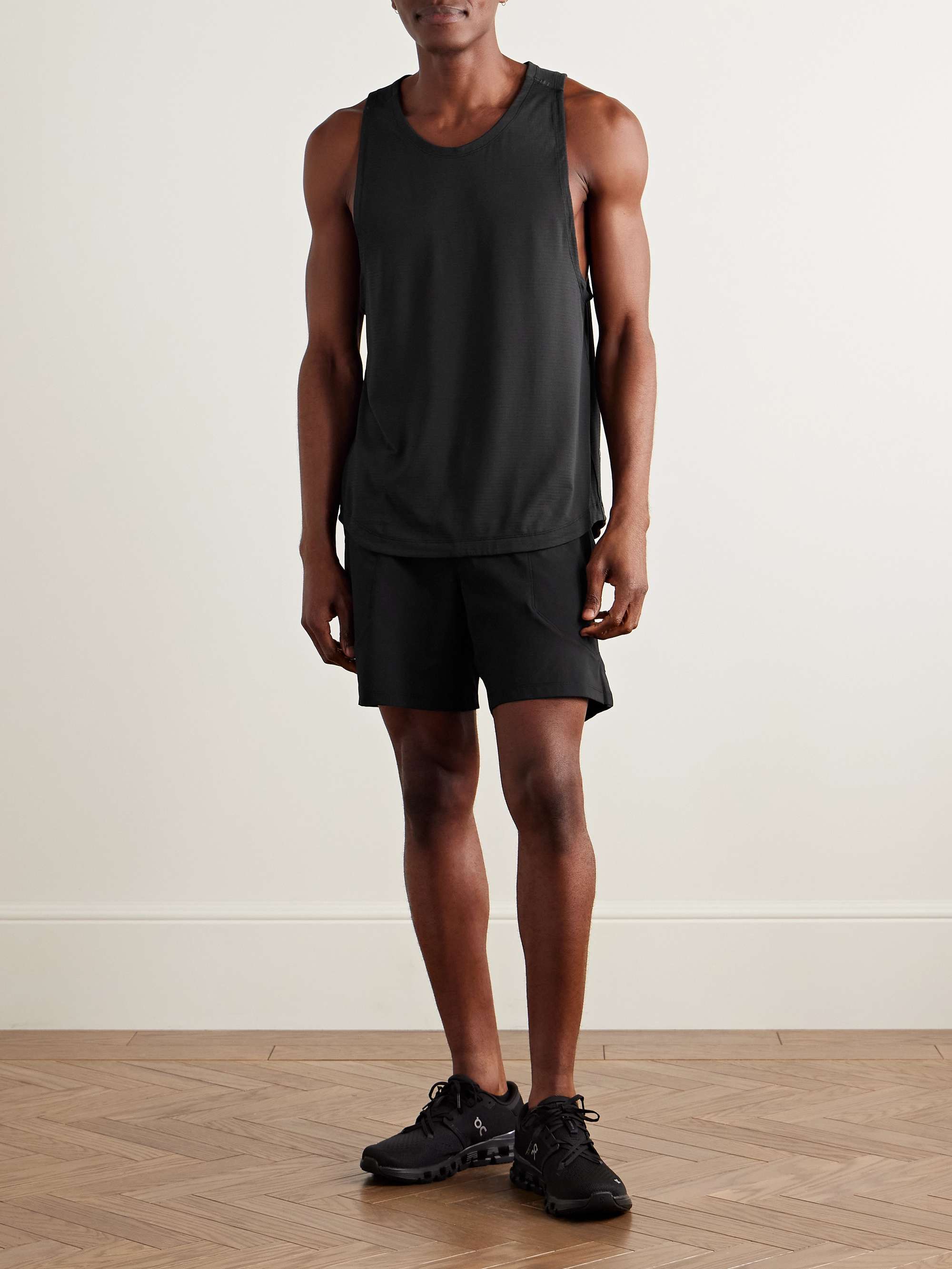 LULULEMON 