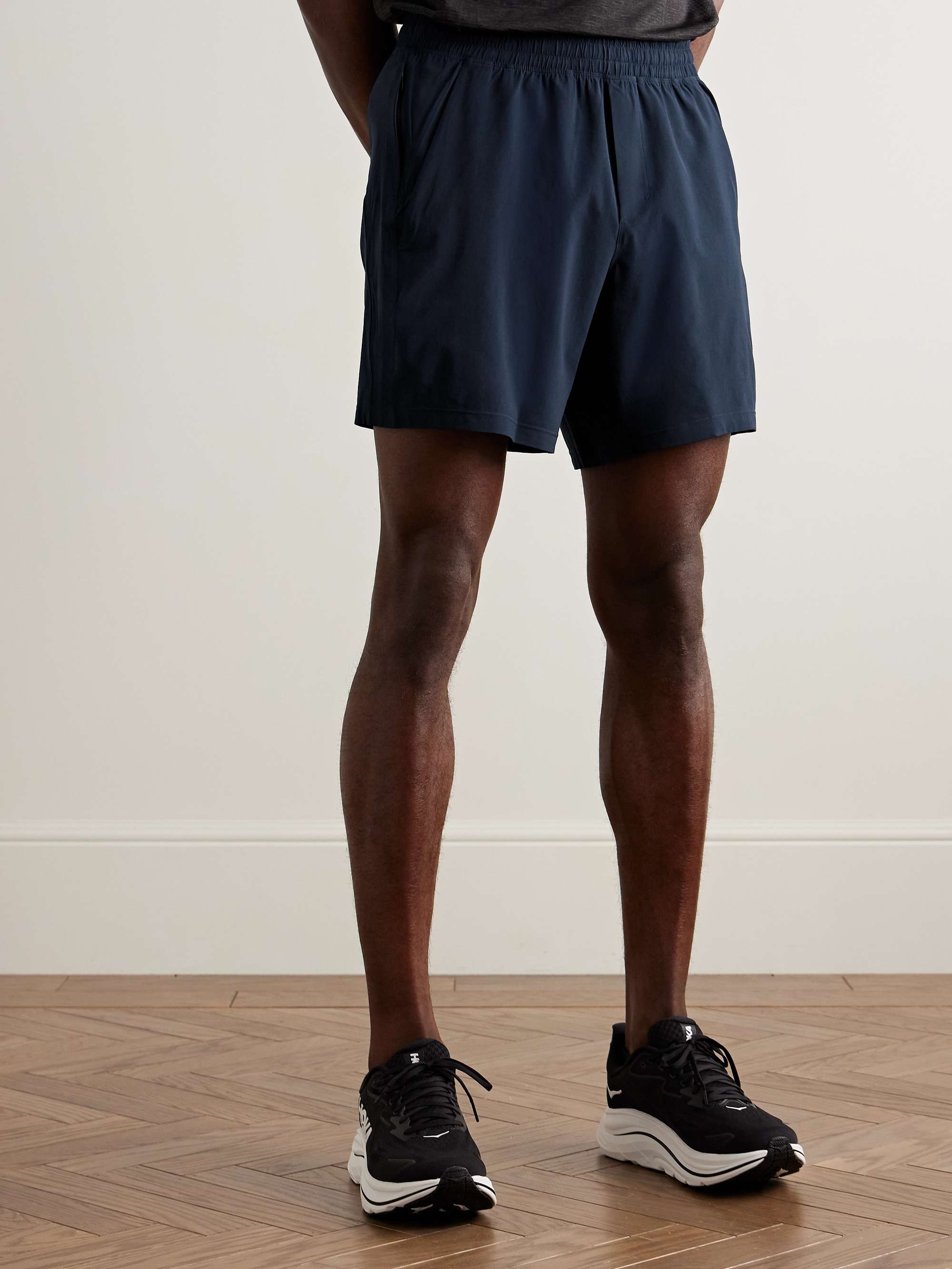 LULULEMON 